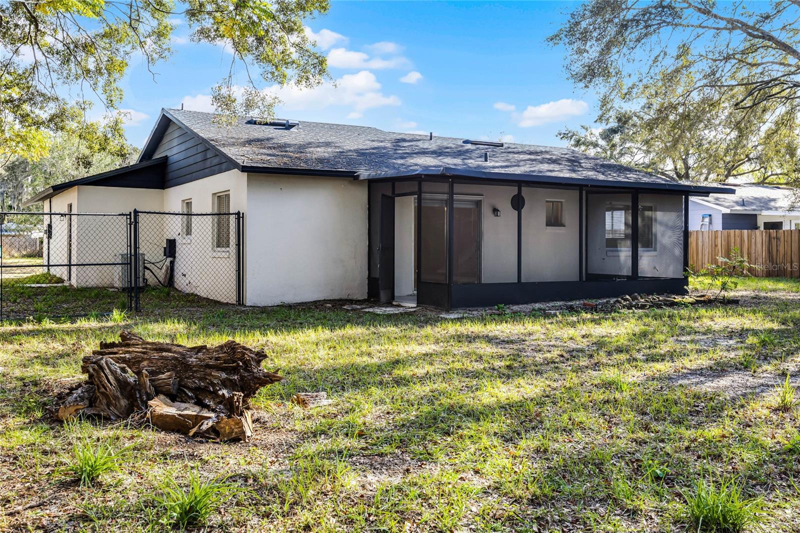 2725 LAKEWOOD LN, EUSTIS, FL, 32726