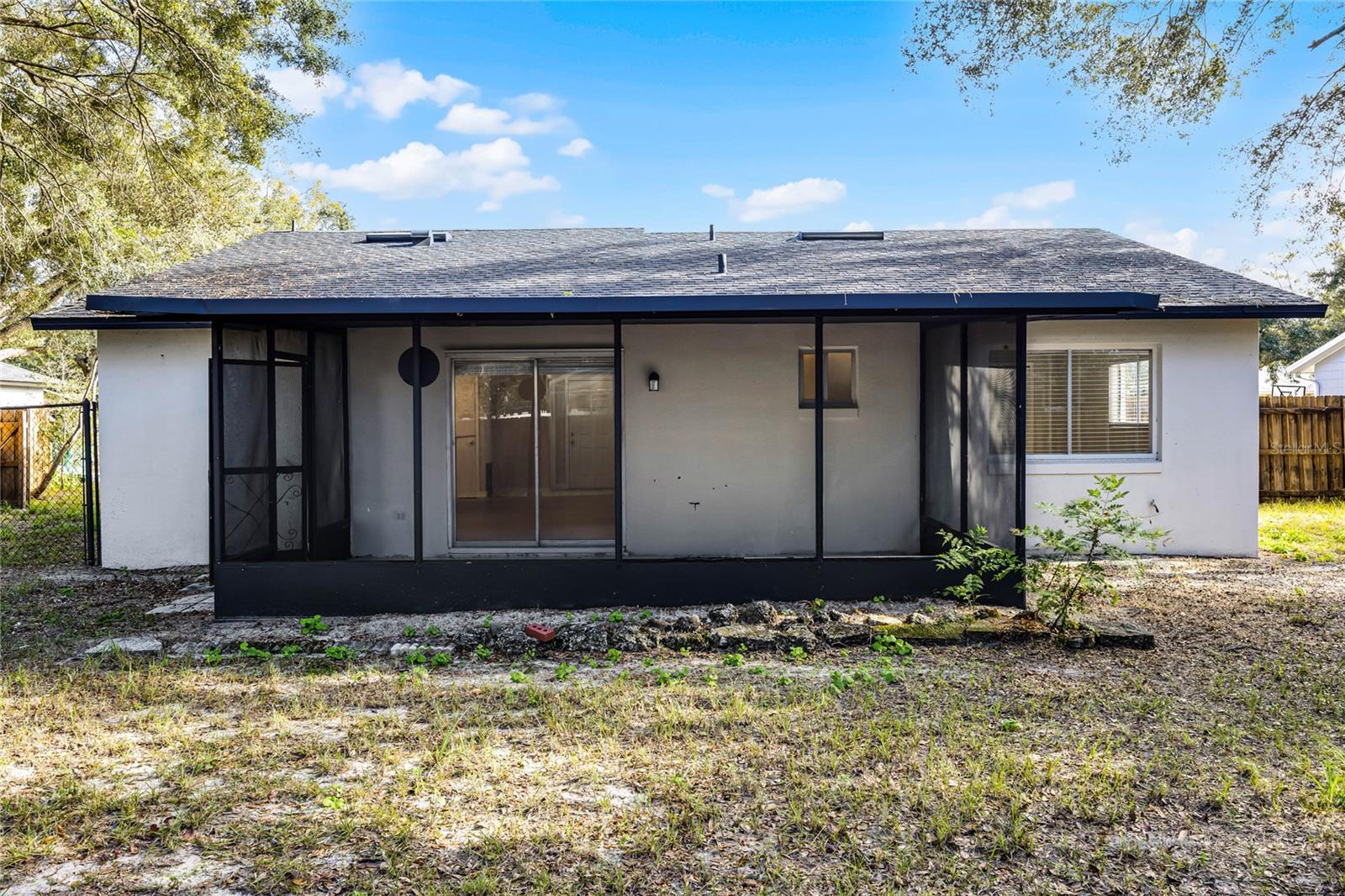 2725 LAKEWOOD LN, EUSTIS, FL, 32726