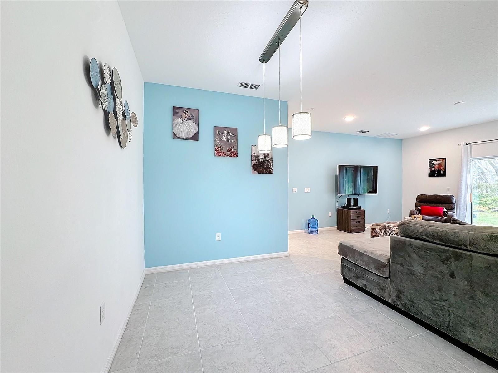 812 DEL PRADO DR, KISSIMMEE, FL, 34758