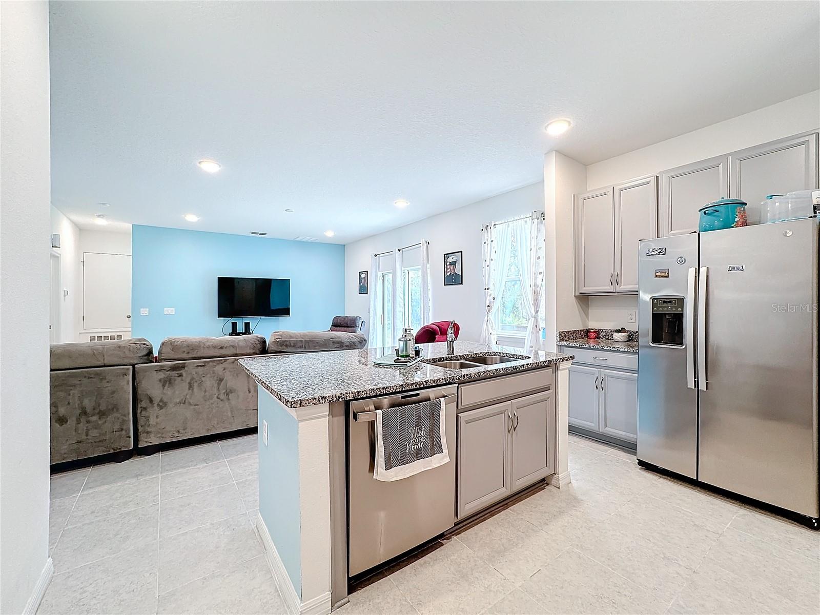 812 DEL PRADO DR, KISSIMMEE, FL, 34758