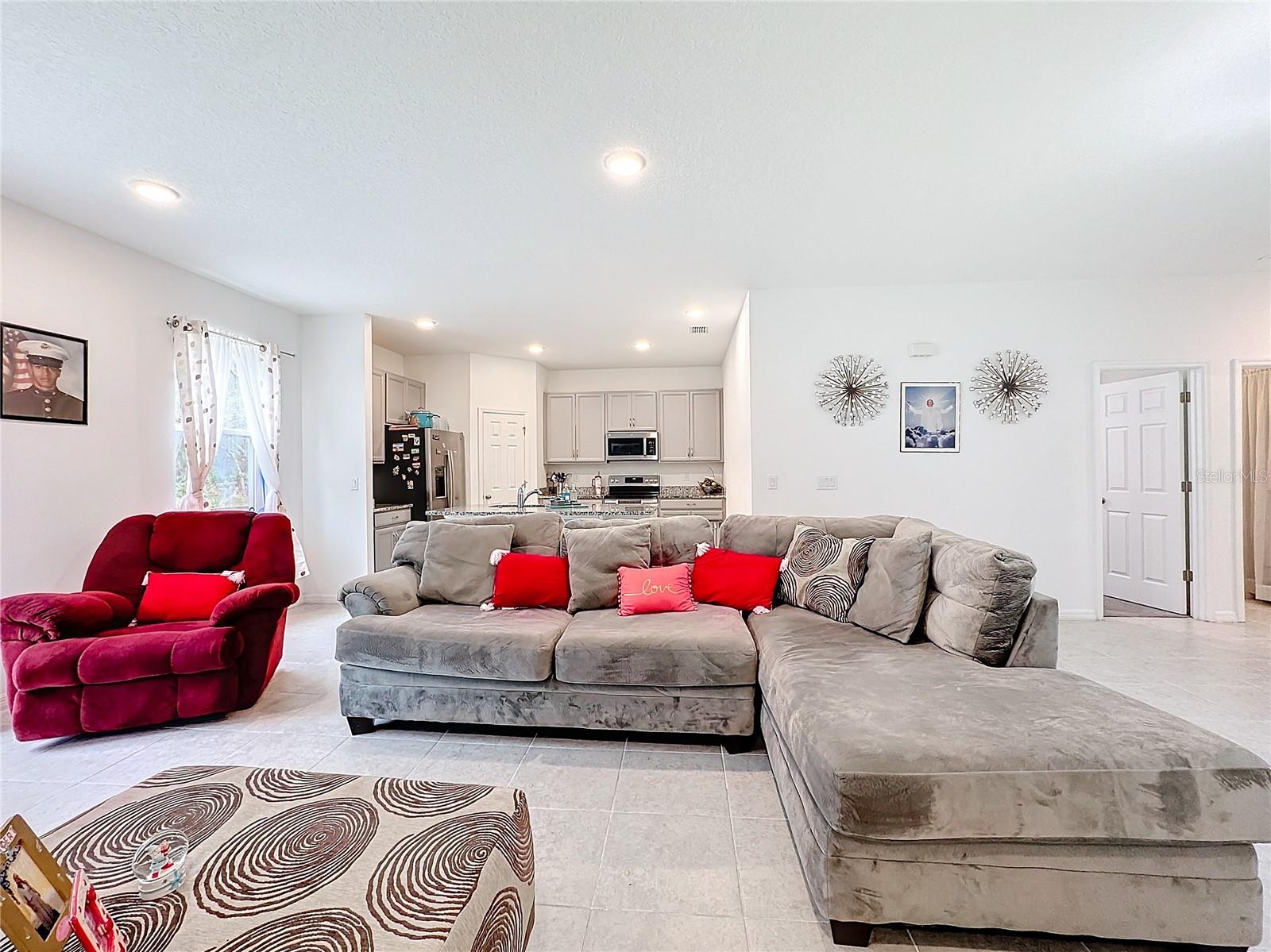 812 DEL PRADO DR, KISSIMMEE, FL, 34758