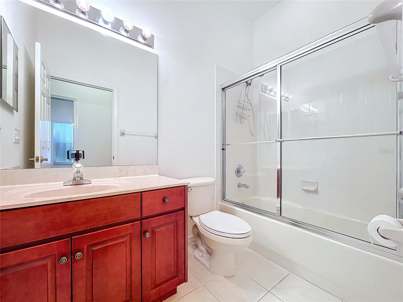 1542 DEERBOURNE DR, WESLEY CHAPEL, FL, 33543