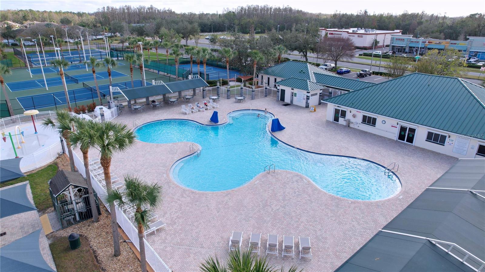 1542 DEERBOURNE DR, WESLEY CHAPEL, FL, 33543