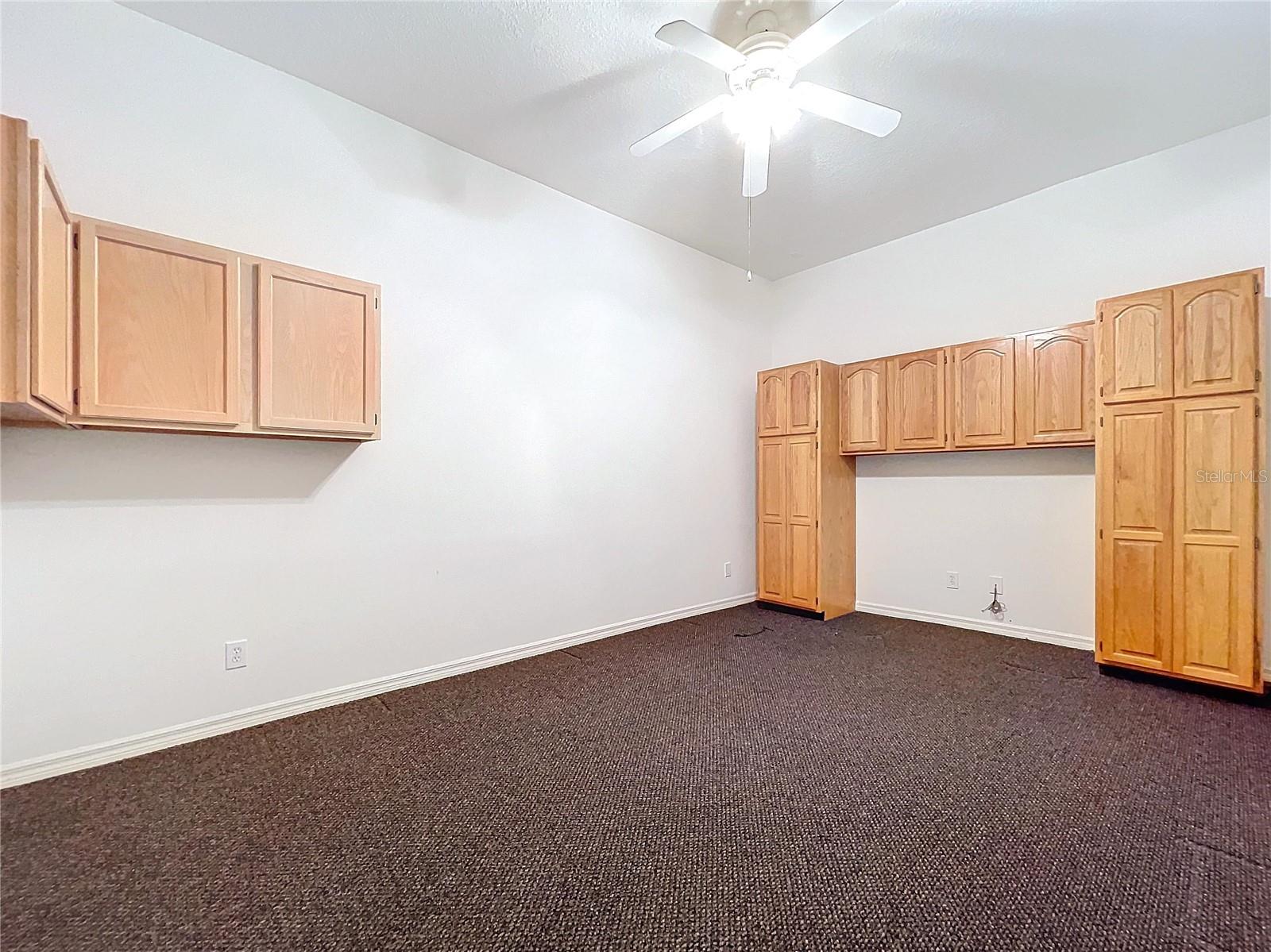 1542 DEERBOURNE DR, WESLEY CHAPEL, FL, 33543
