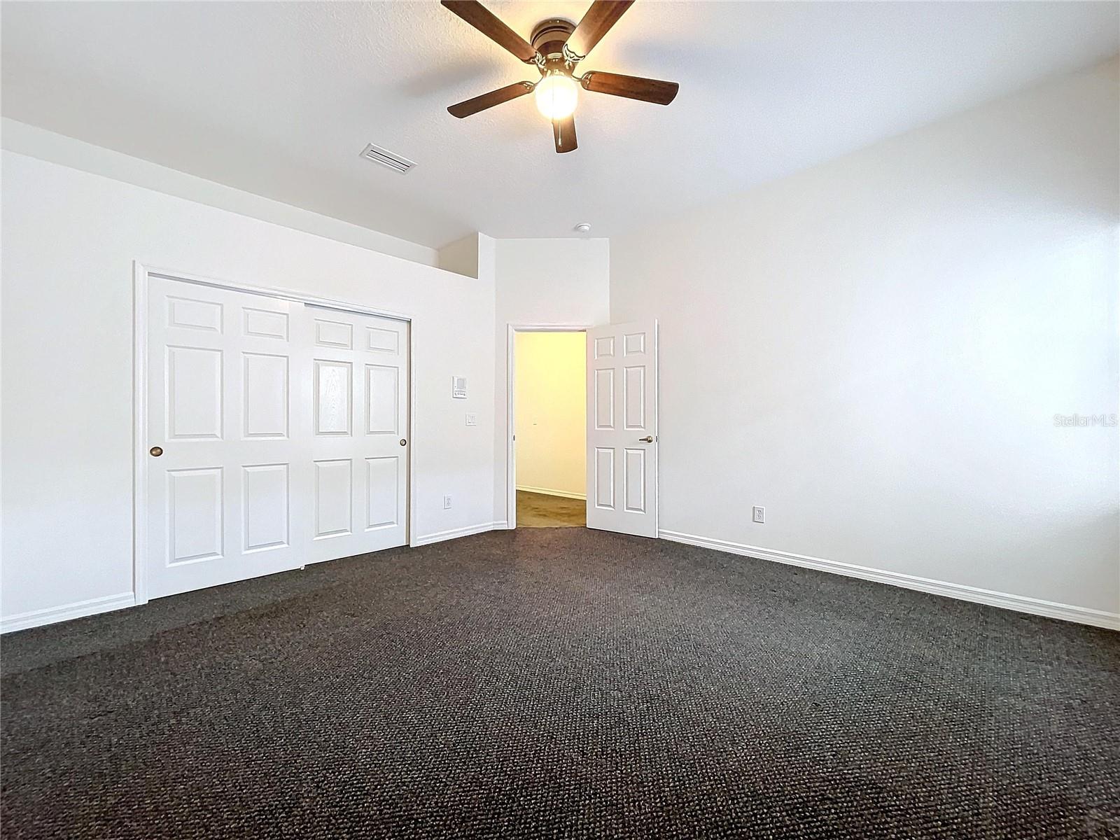 1542 DEERBOURNE DR, WESLEY CHAPEL, FL, 33543