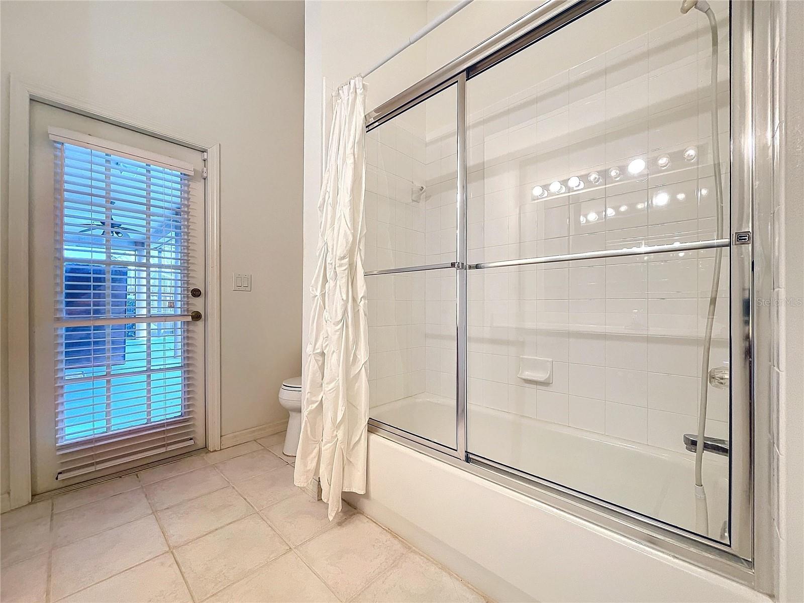 1542 DEERBOURNE DR, WESLEY CHAPEL, FL, 33543