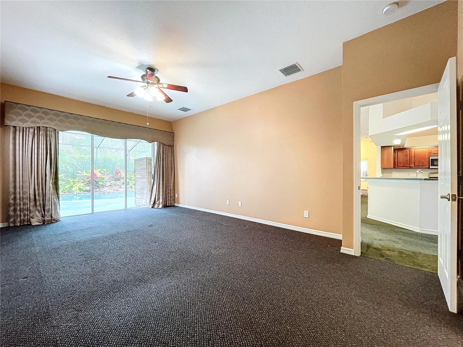 1542 DEERBOURNE DR, WESLEY CHAPEL, FL, 33543