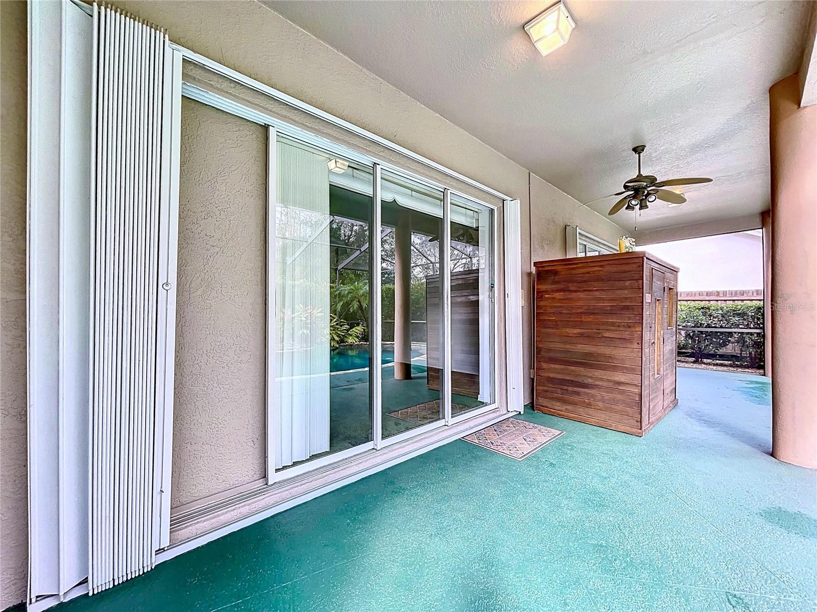 1542 DEERBOURNE DR, WESLEY CHAPEL, FL, 33543