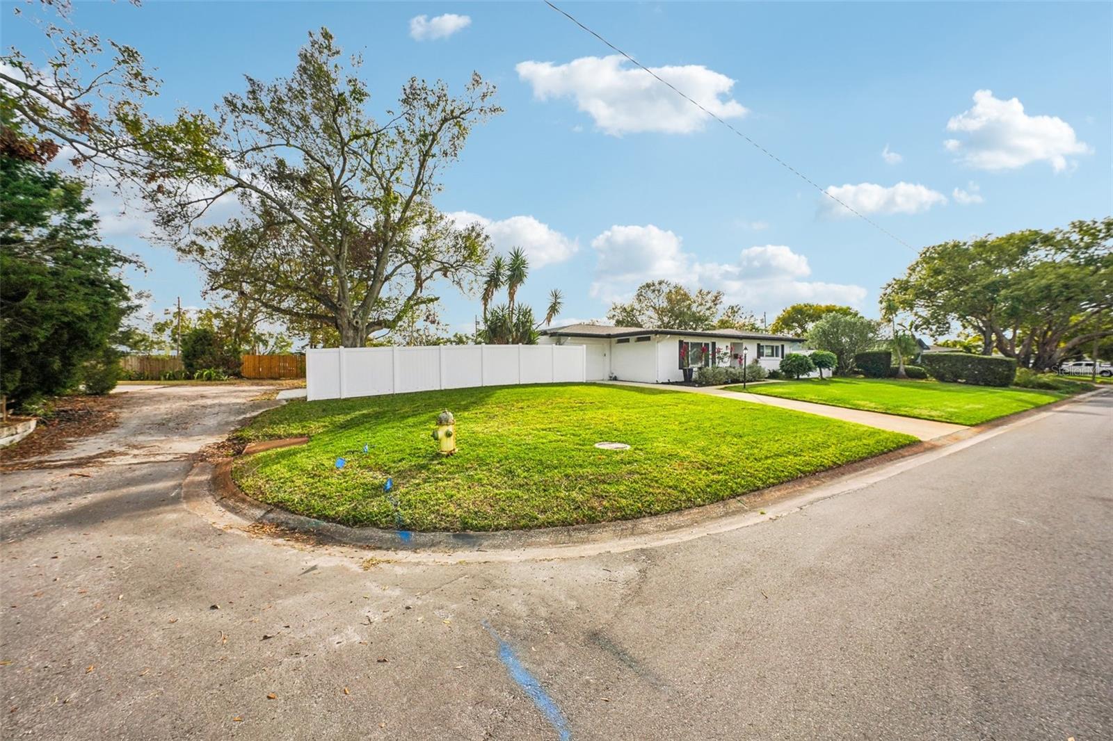 5900 35TH AVE N, ST PETERSBURG, FL, 33710