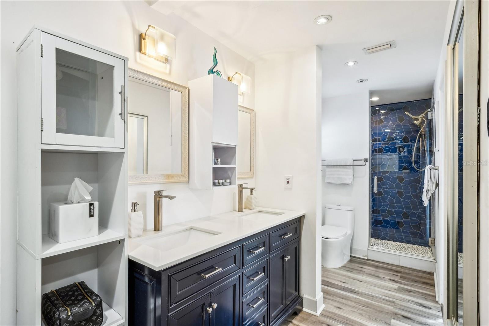 5900 35TH AVE N, ST PETERSBURG, FL, 33710