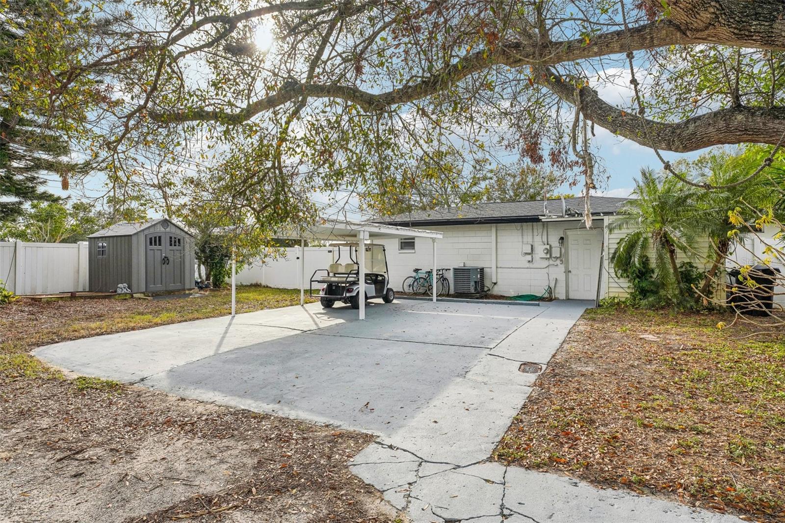 5900 35TH AVE N, ST PETERSBURG, FL, 33710