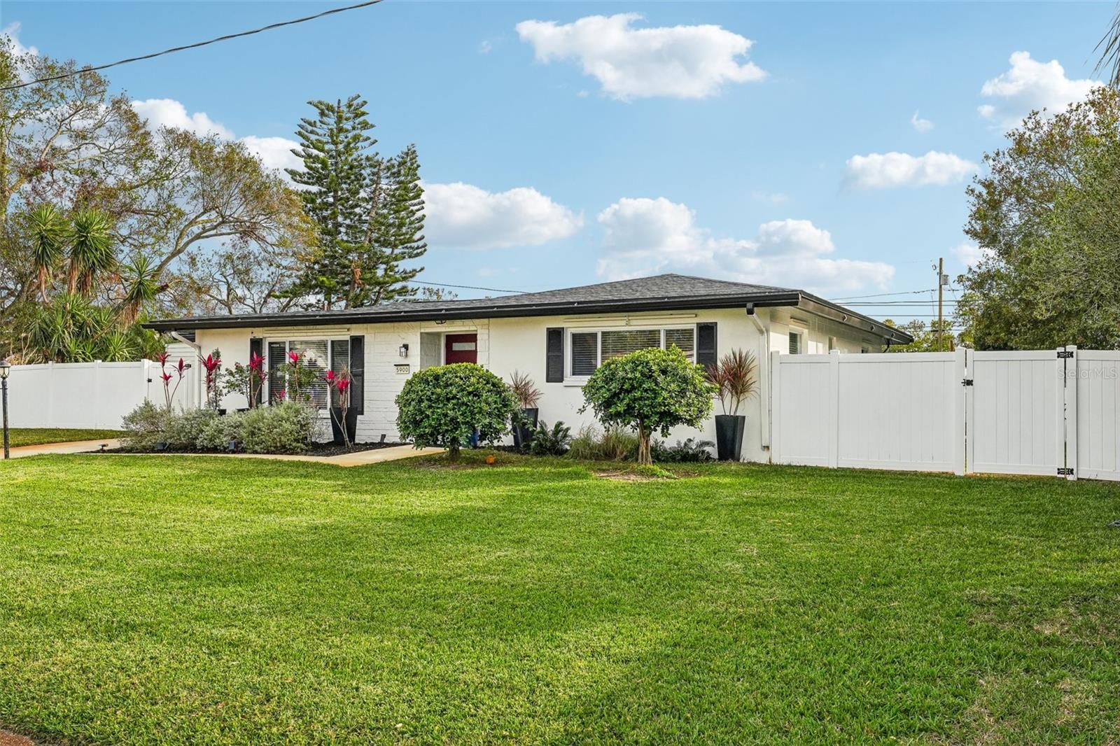 5900 35TH AVE N, ST PETERSBURG, FL, 33710