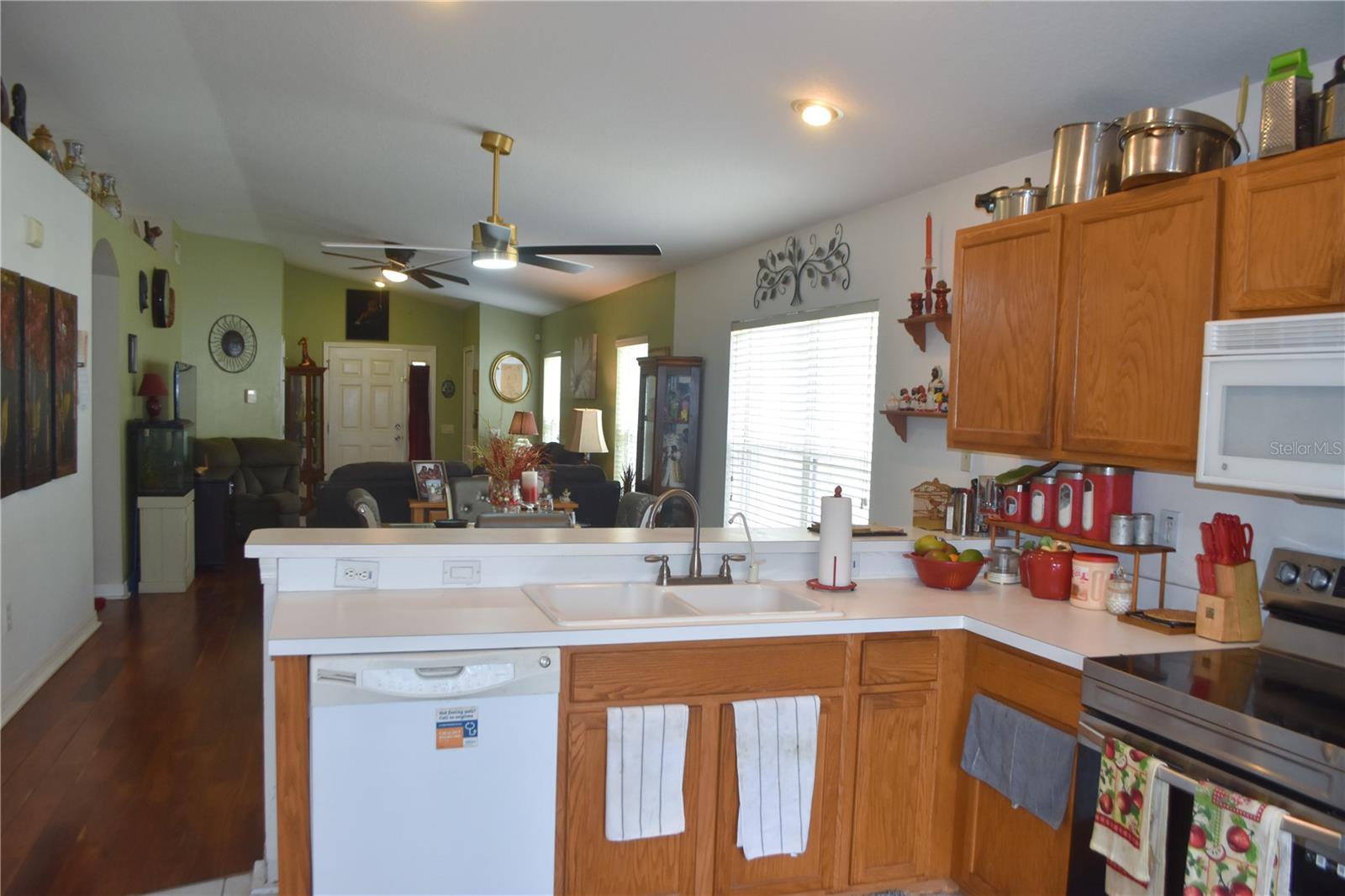 714 CRISTELLE JEAN DR, RUSKIN, FL, 33570