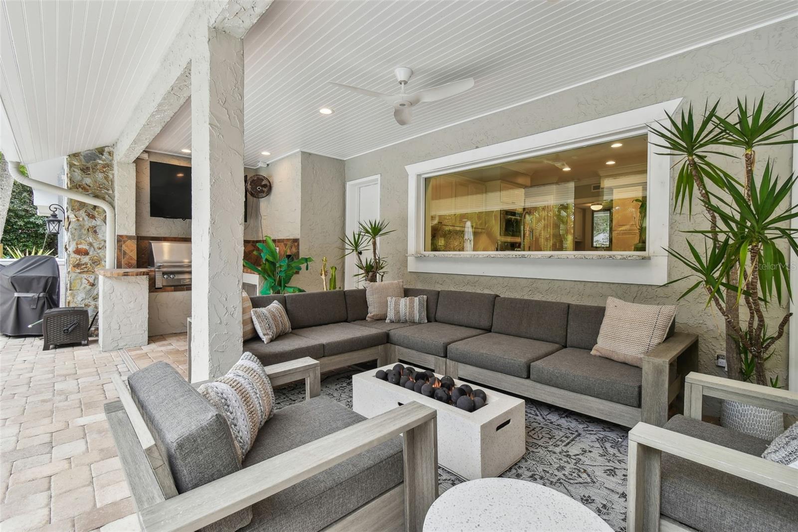 16403 ZURRAQUIN DE AVILA, TAMPA, FL, 33613
