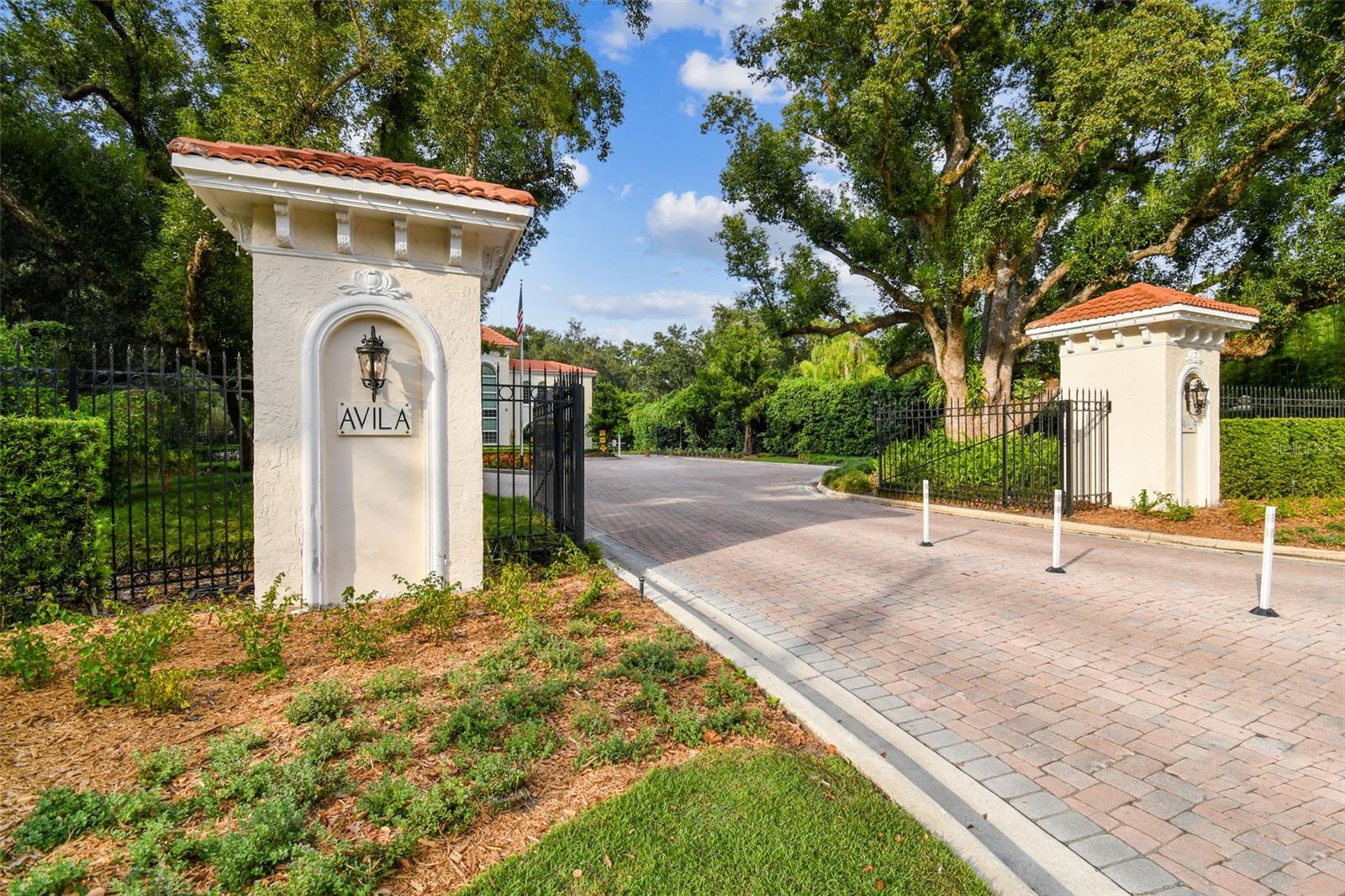 16403 ZURRAQUIN DE AVILA, TAMPA, FL, 33613