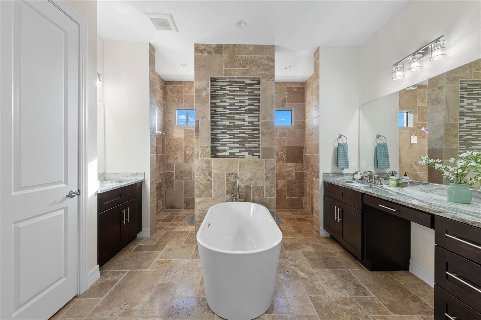 1718 NW 43RD AVE, CAPE CORAL, FL, 33993