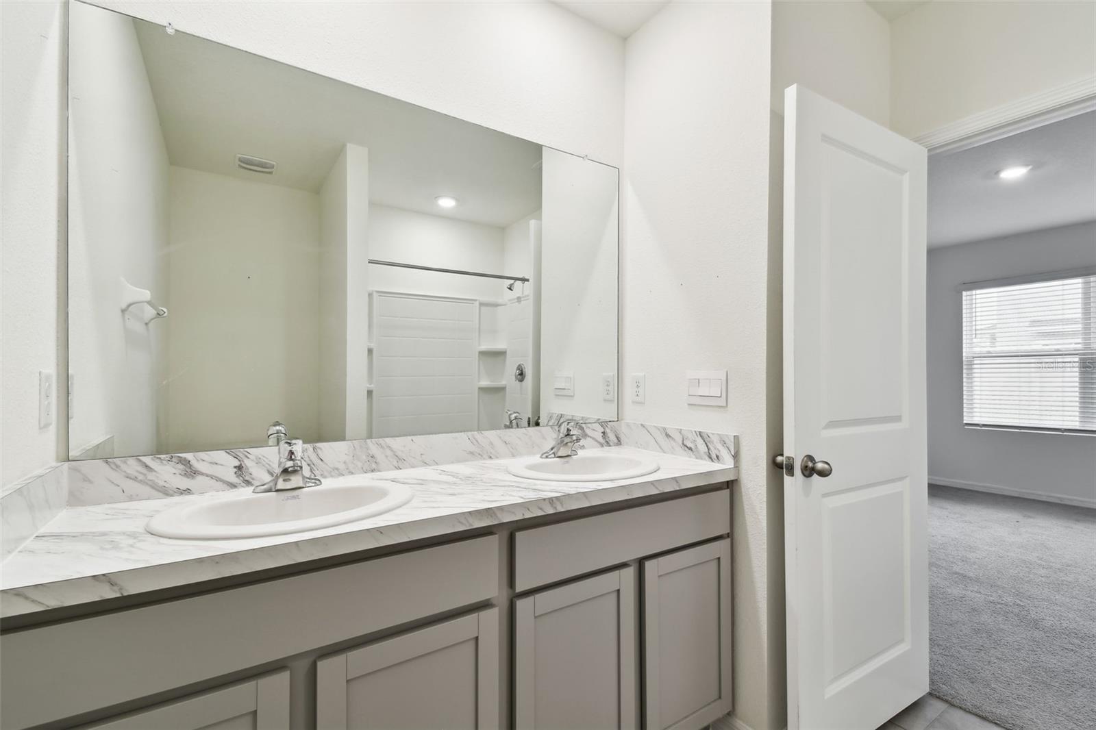 16933 TRITE BEND ST, WIMAUMA, FL, 33598