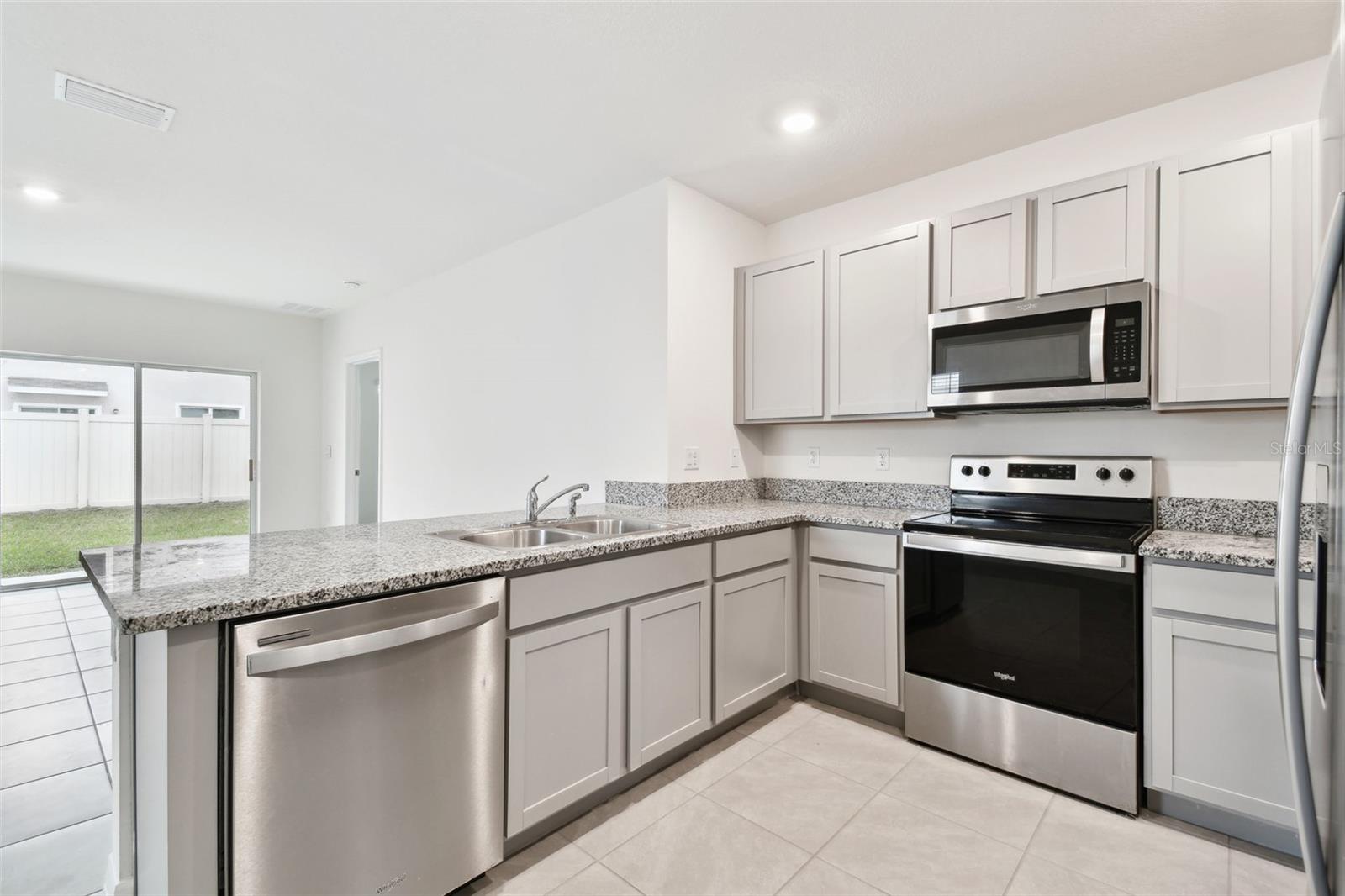 16933 TRITE BEND ST, WIMAUMA, FL, 33598