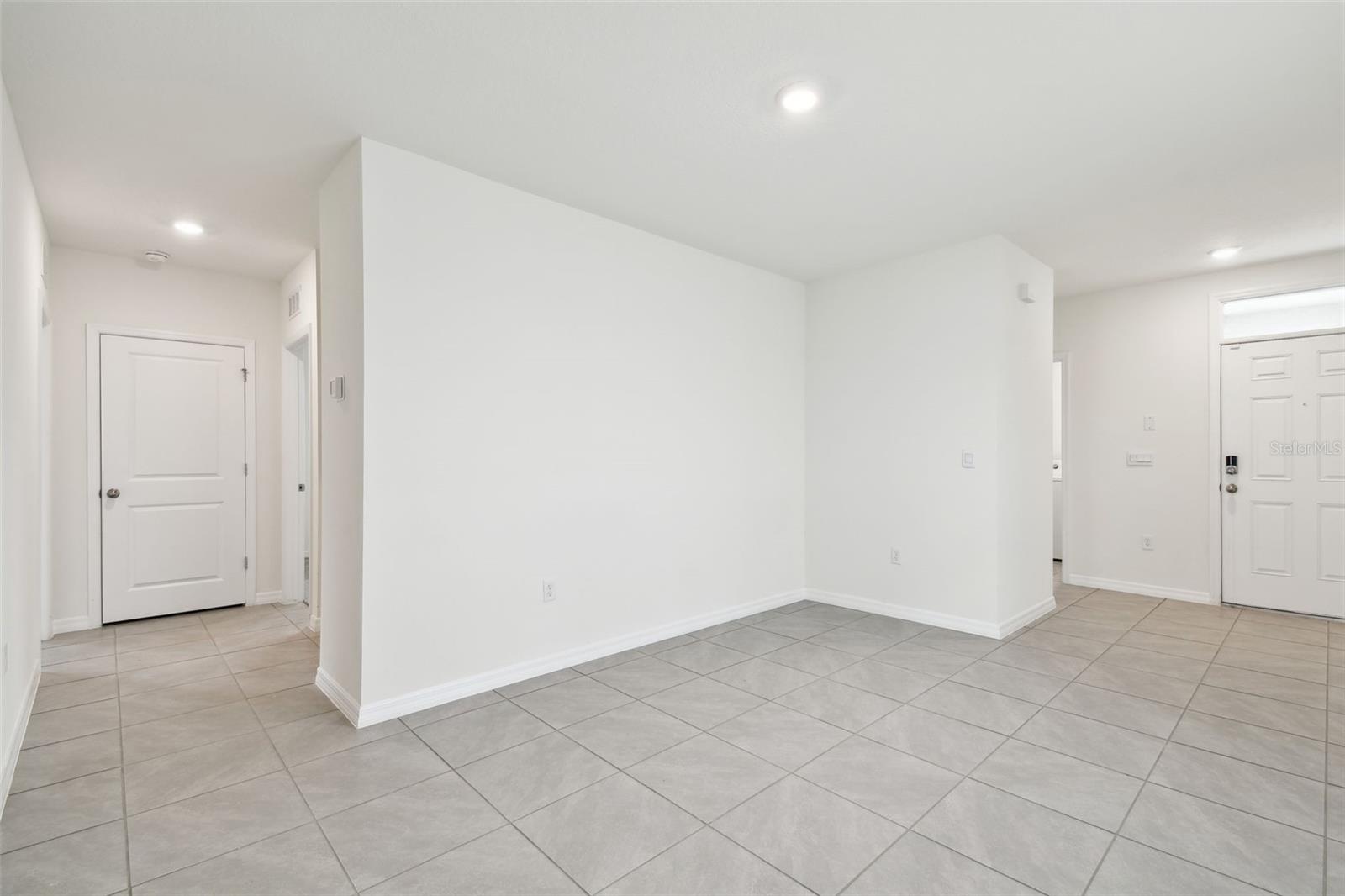 16933 TRITE BEND ST, WIMAUMA, FL, 33598