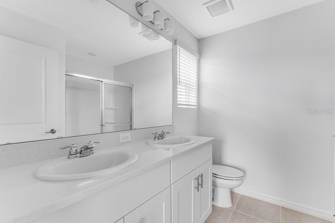 16606 SAN NICOLA PL, LAKEWOOD RANCH, FL, 34211