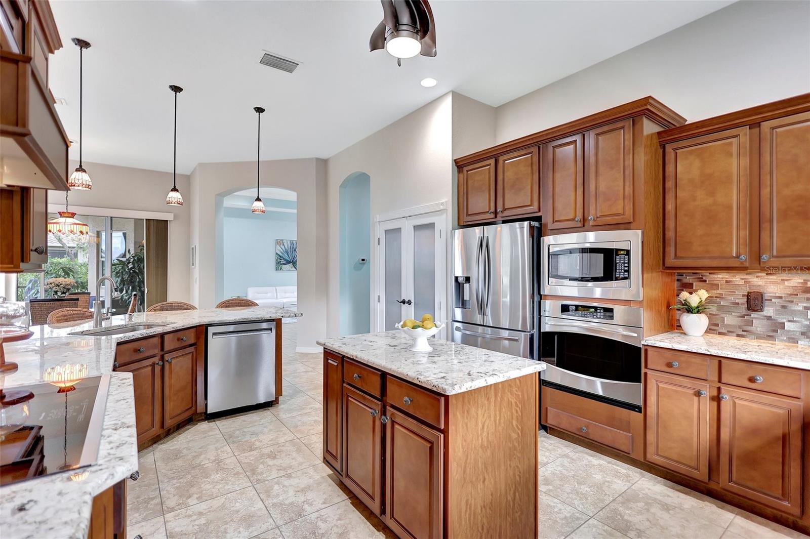 210 166TH ST NE, BRADENTON, FL, 34212