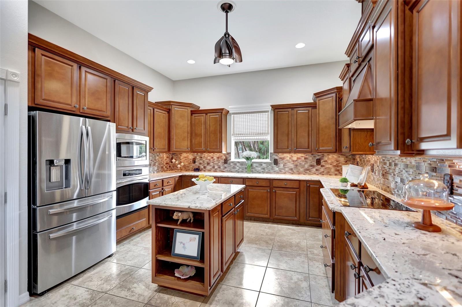 210 166TH ST NE, BRADENTON, FL, 34212