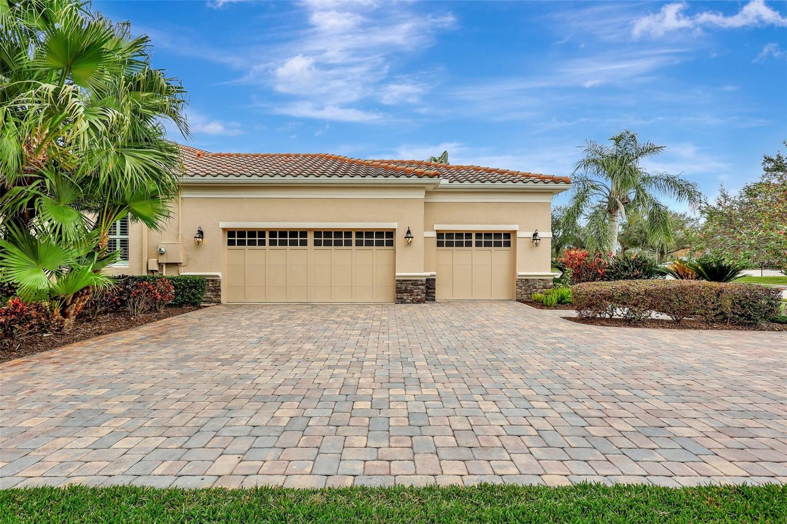 210 166TH ST NE, BRADENTON, FL, 34212