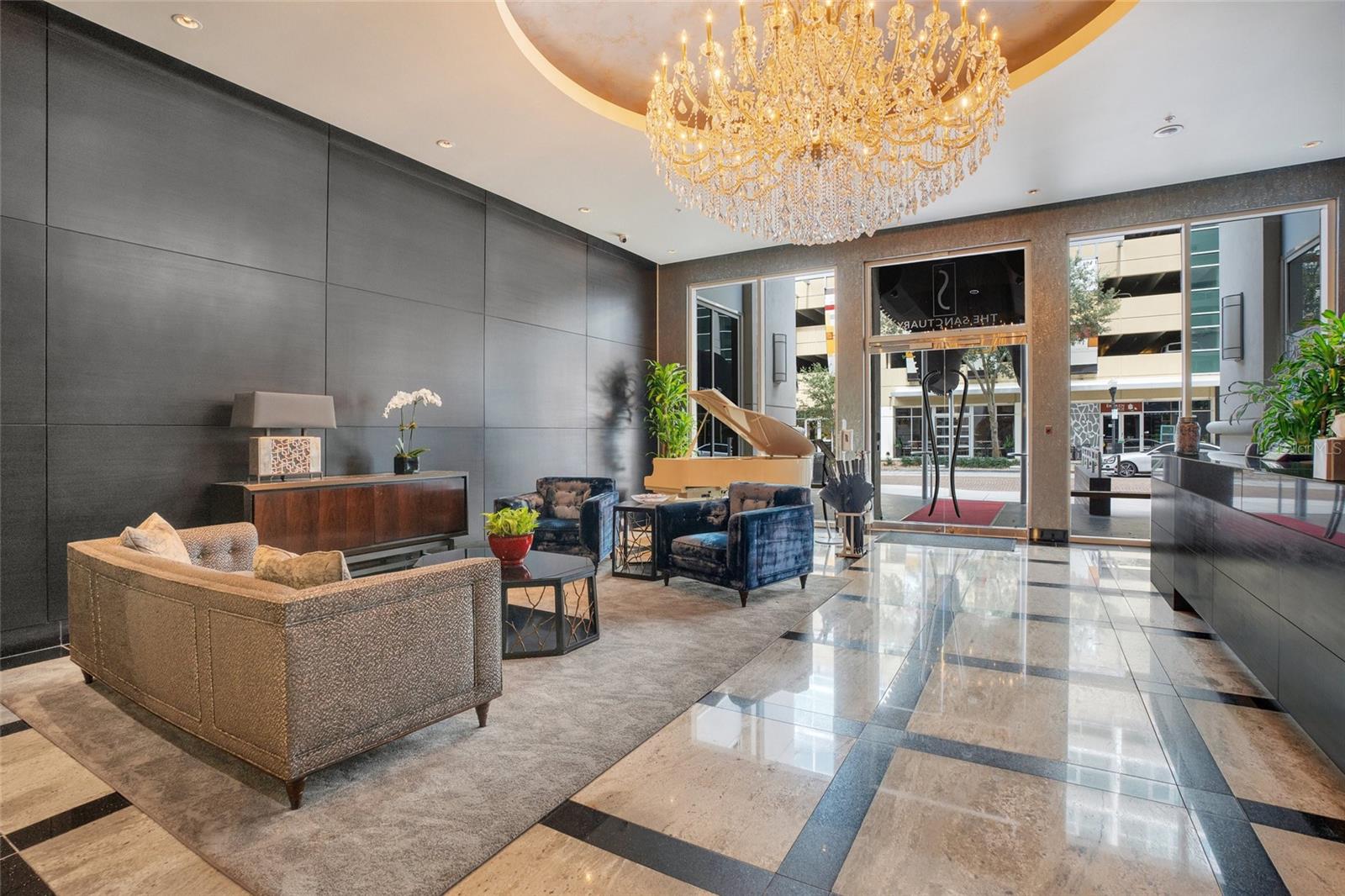 100 S EOLA DR #1201, ORLANDO, FL, 32801