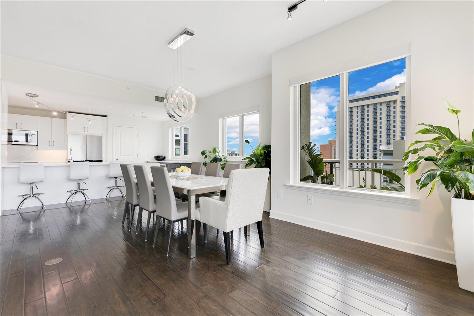 100 S EOLA DR #1201, ORLANDO, FL, 32801