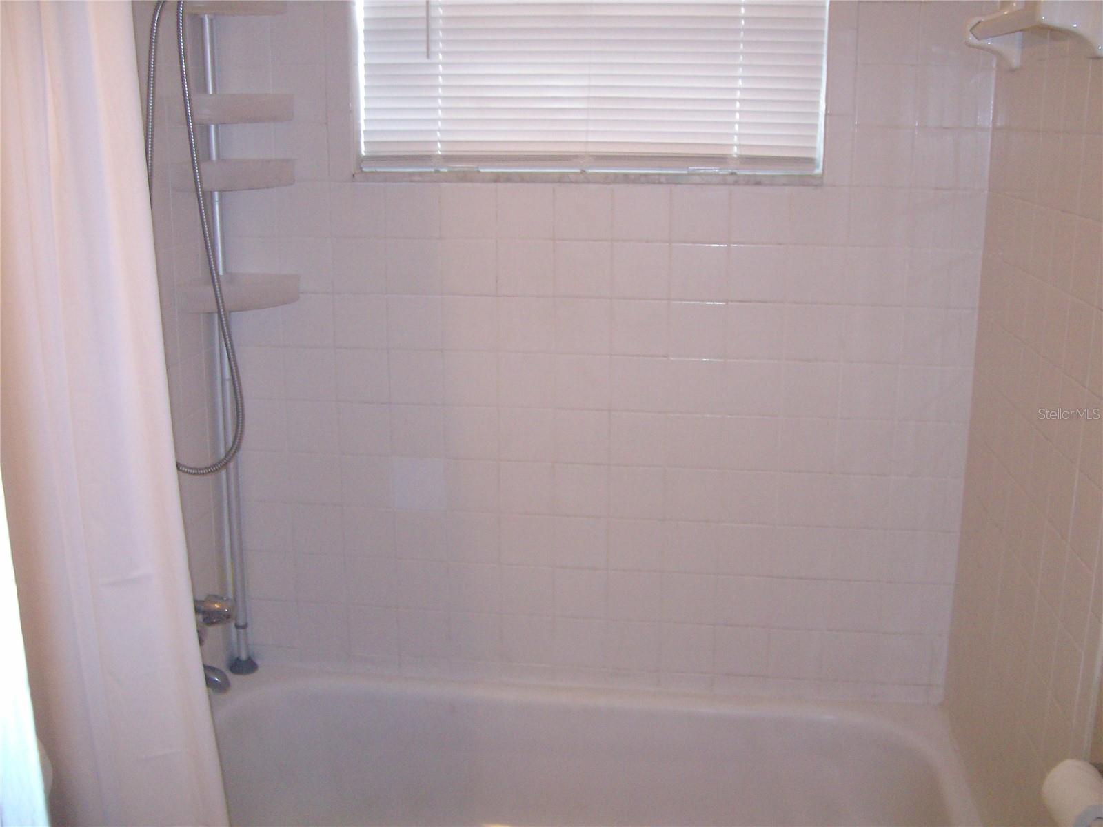 226 E CORNELIUS CIR, SARASOTA, FL, 34232