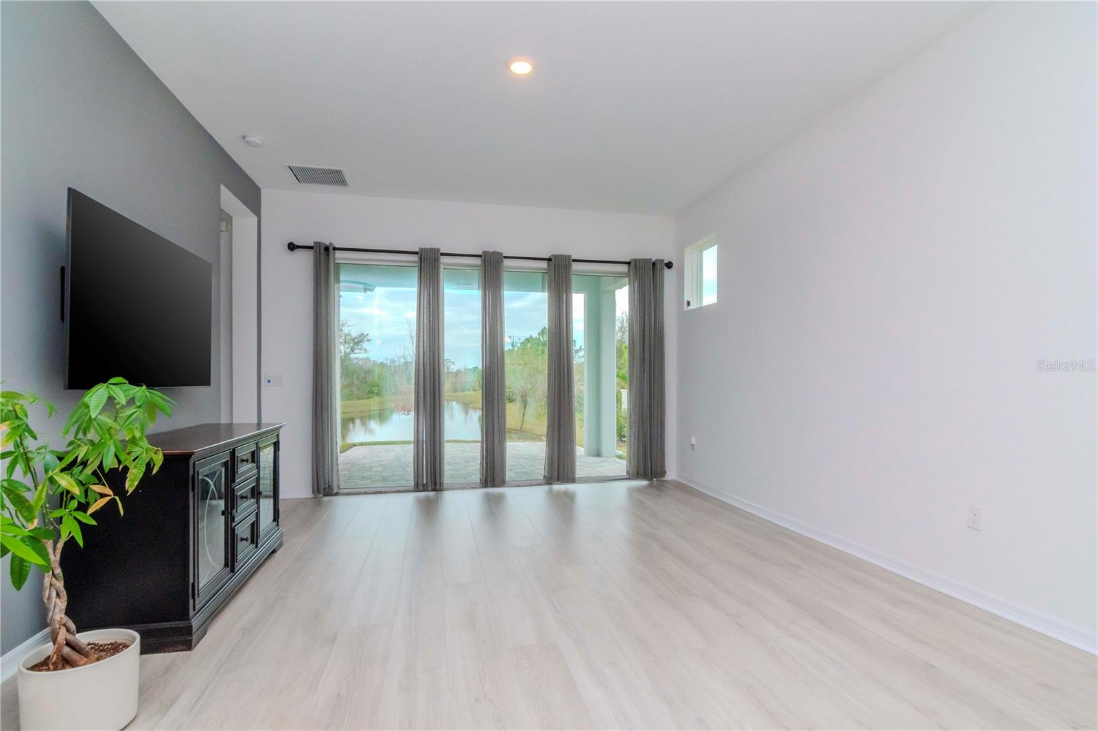 3715 FRONT PARK DR, WESLEY CHAPEL, FL, 33543