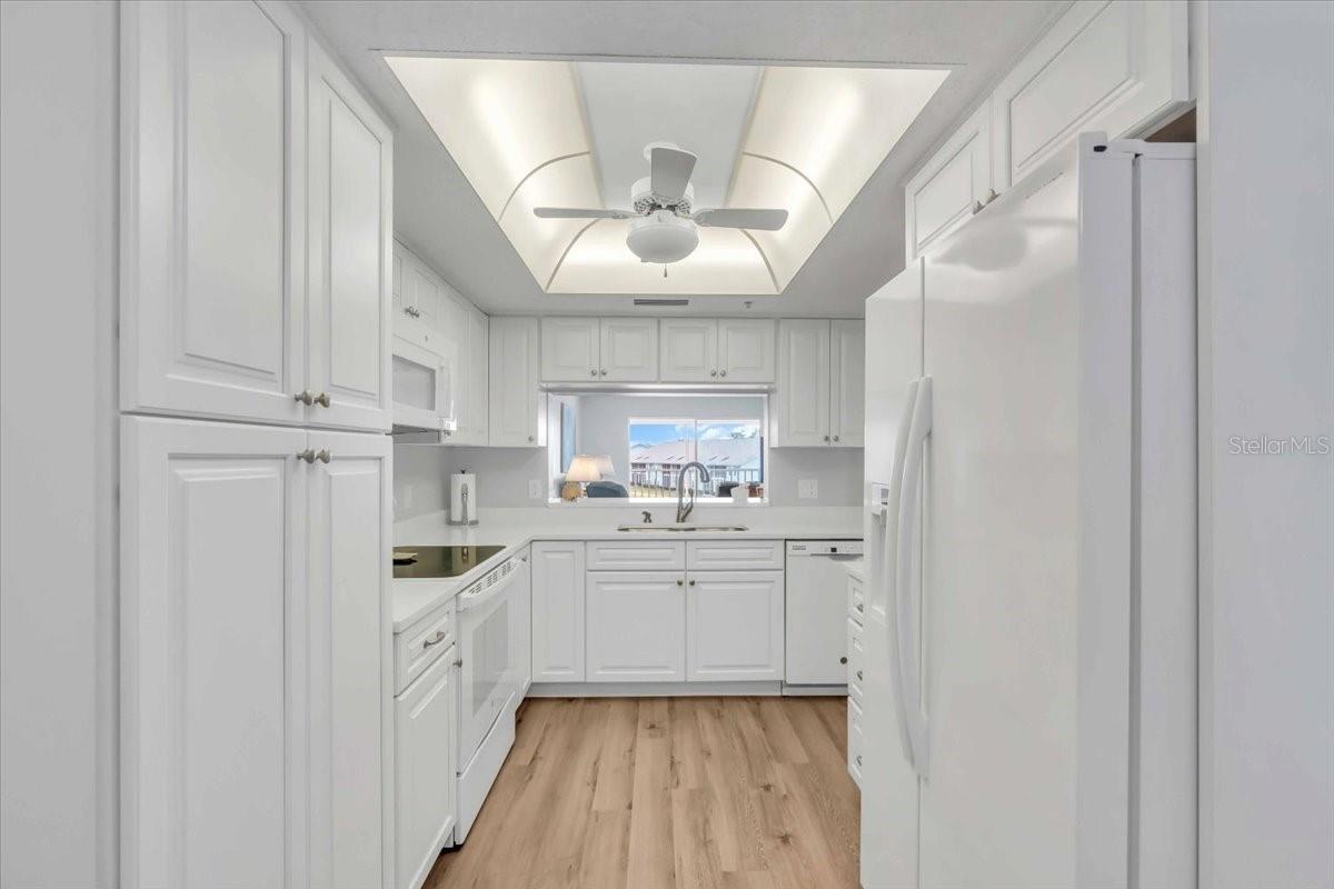 6507 STONE RIVER RD #306, BRADENTON, FL, 34203