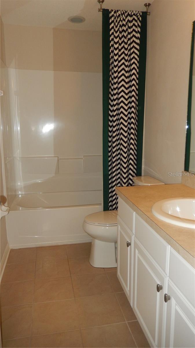 7022 TOWNE LAKE RD, RIVERVIEW, FL, 33578