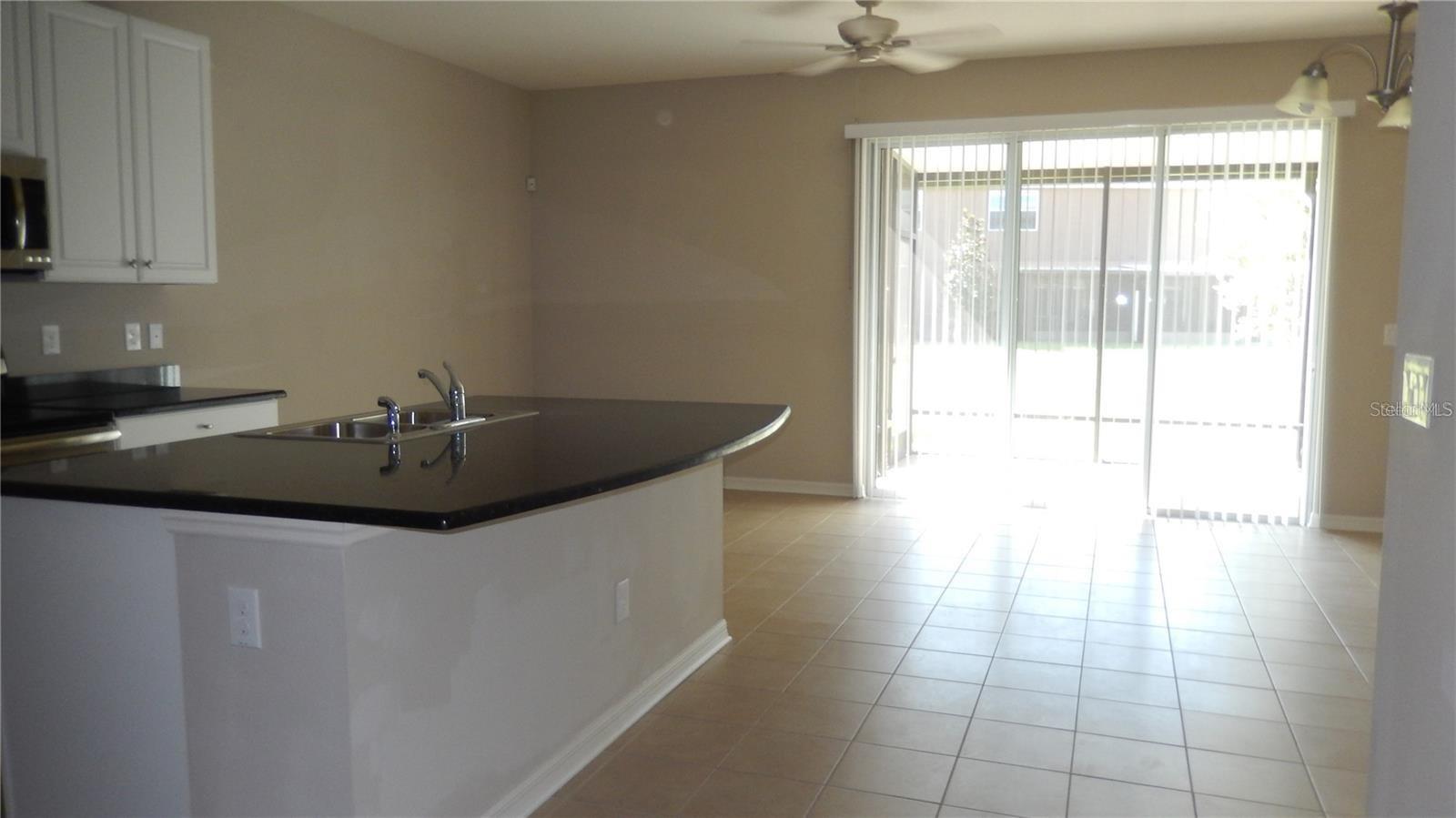 7022 TOWNE LAKE RD, RIVERVIEW, FL, 33578