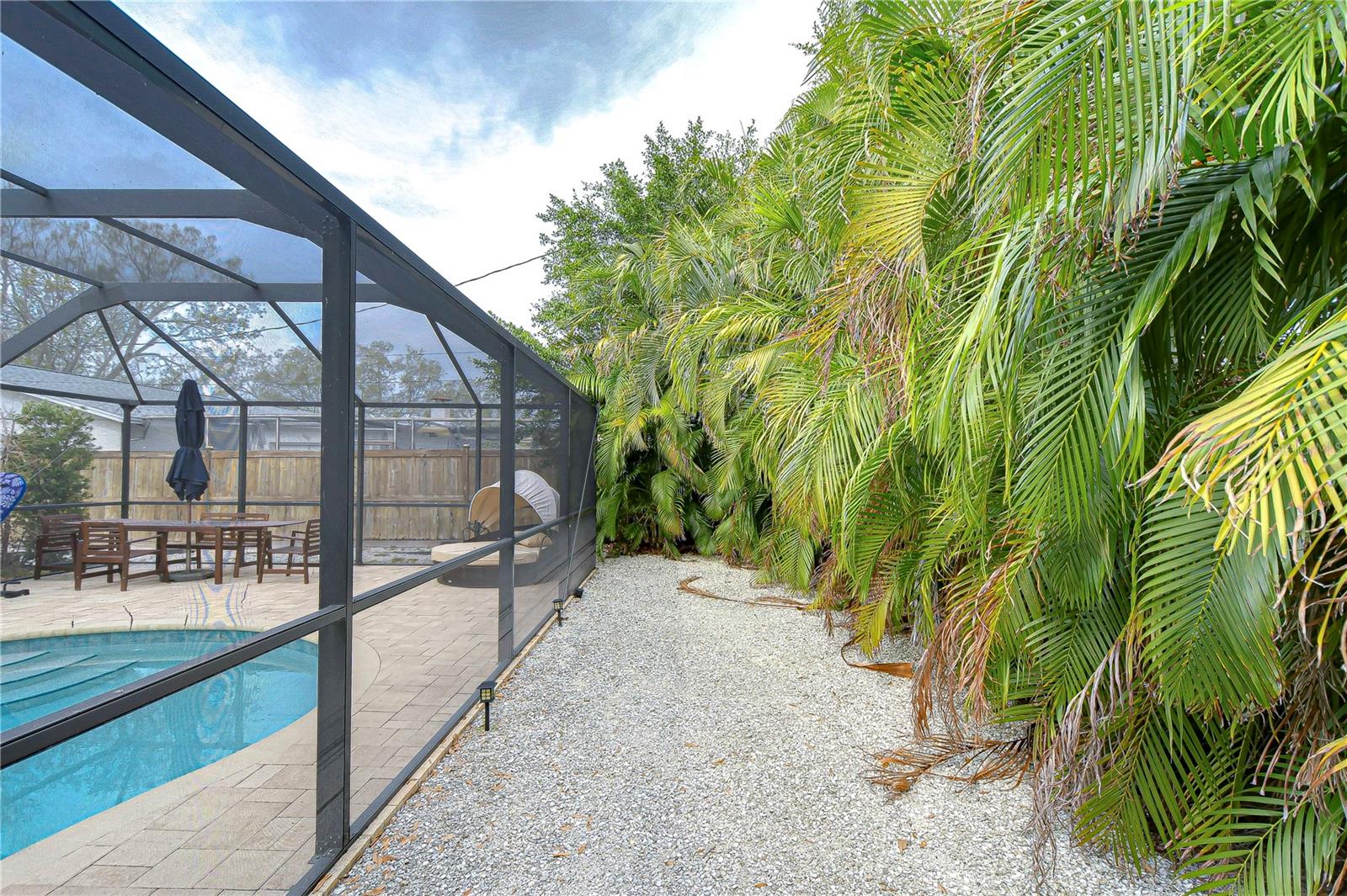4147 HUNTINGTON ST NE, ST PETERSBURG, FL, 33703