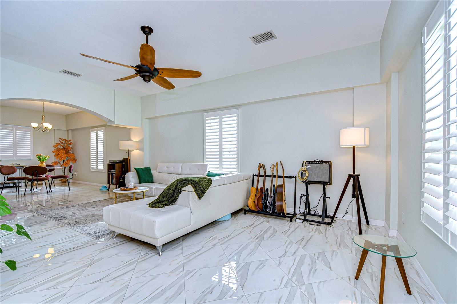 4147 HUNTINGTON ST NE, ST PETERSBURG, FL, 33703