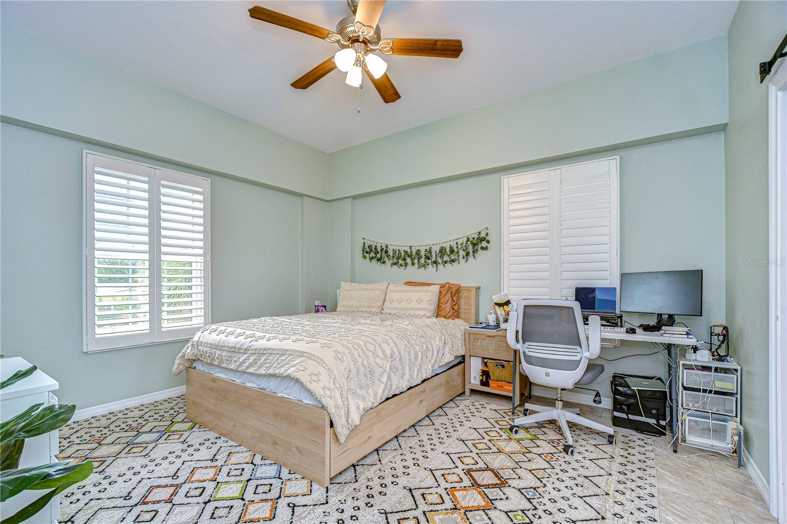 4147 HUNTINGTON ST NE, ST PETERSBURG, FL, 33703