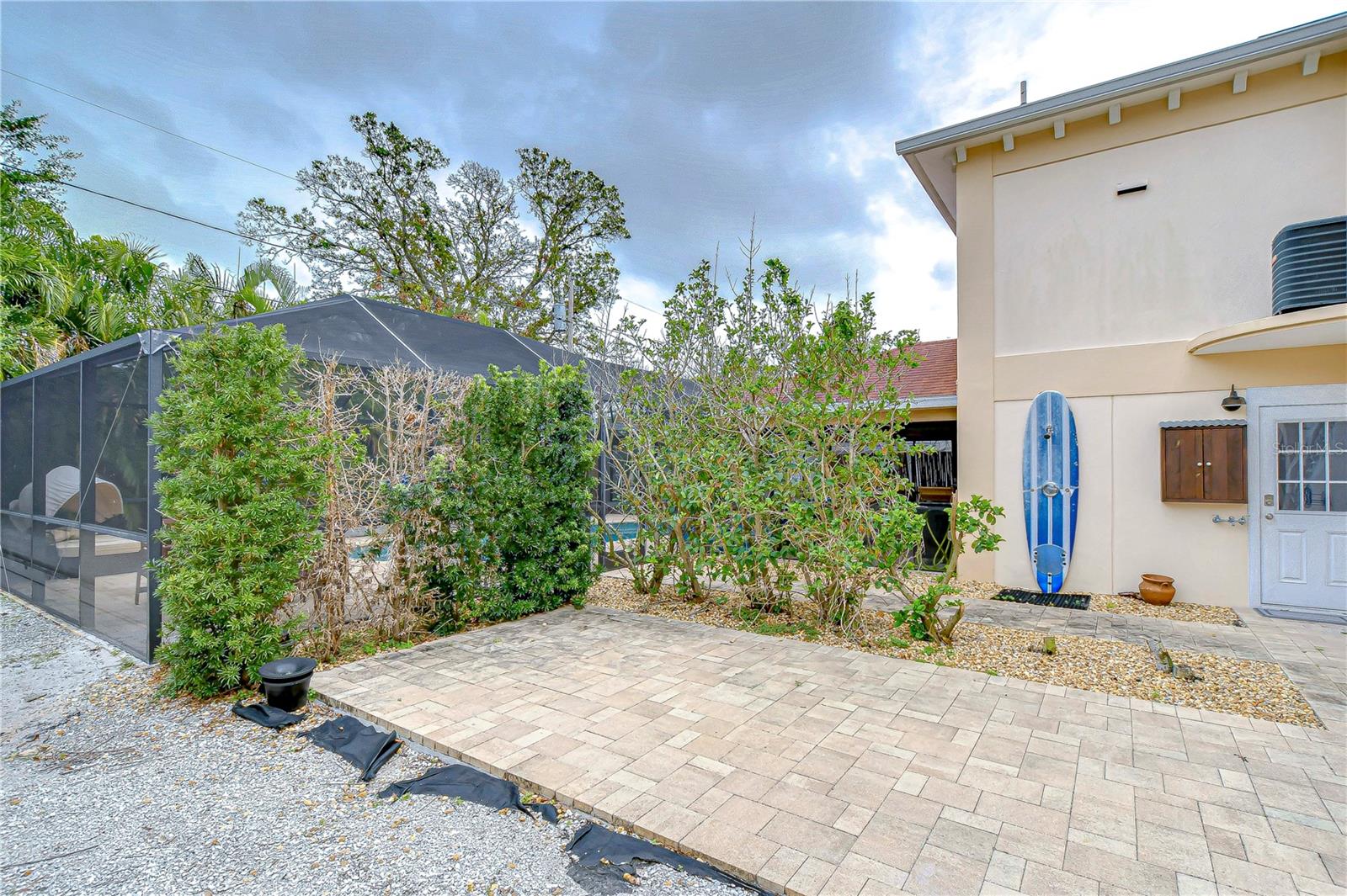 4147 HUNTINGTON ST NE, ST PETERSBURG, FL, 33703