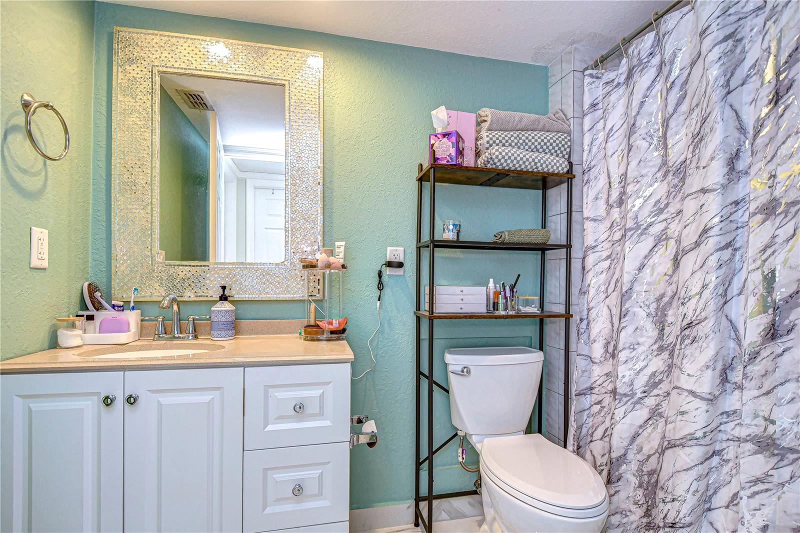 4147 HUNTINGTON ST NE, ST PETERSBURG, FL, 33703