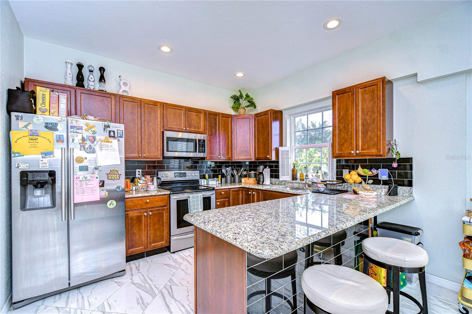 4147 HUNTINGTON ST NE, ST PETERSBURG, FL, 33703