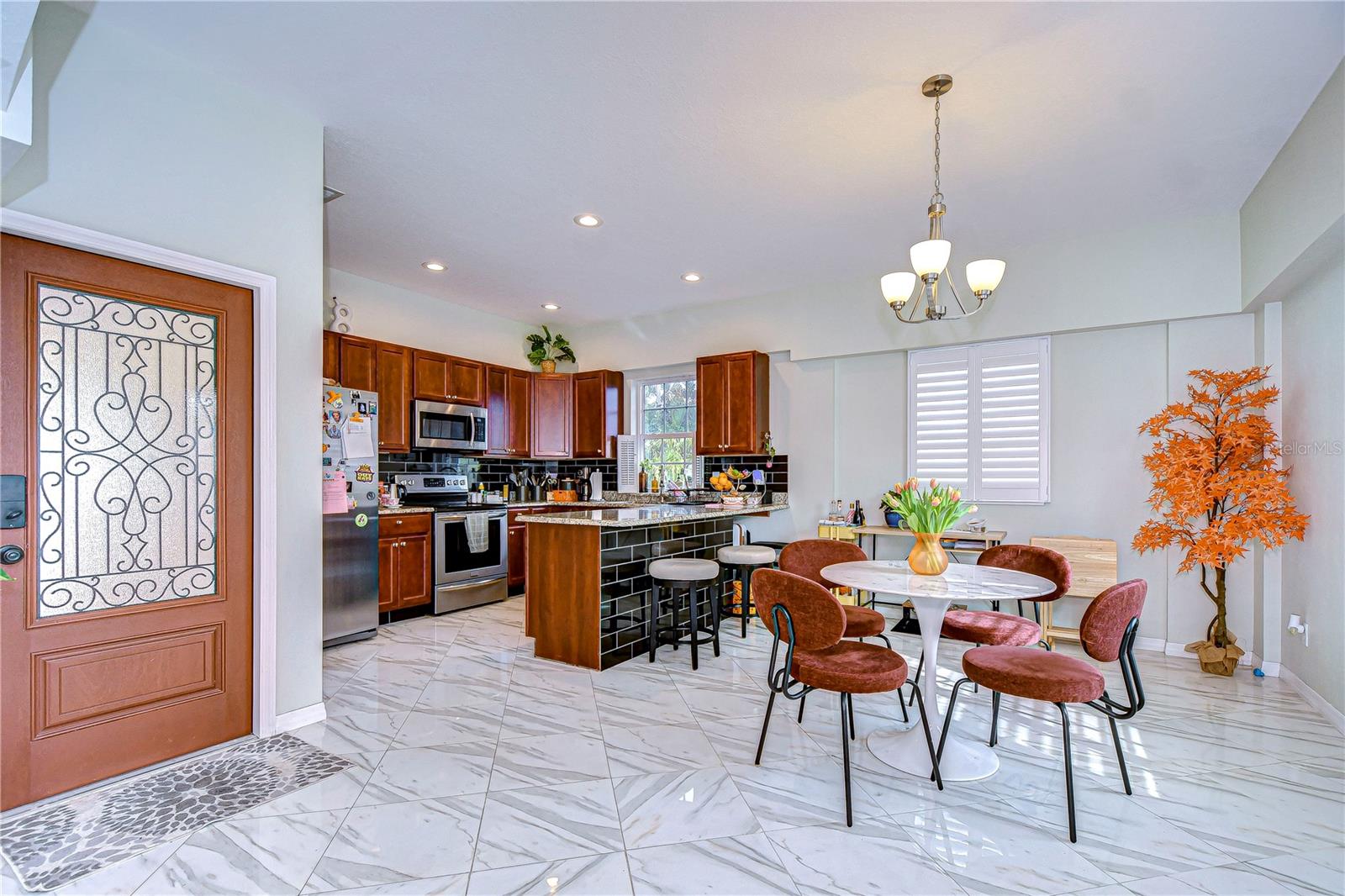 4147 HUNTINGTON ST NE, ST PETERSBURG, FL, 33703