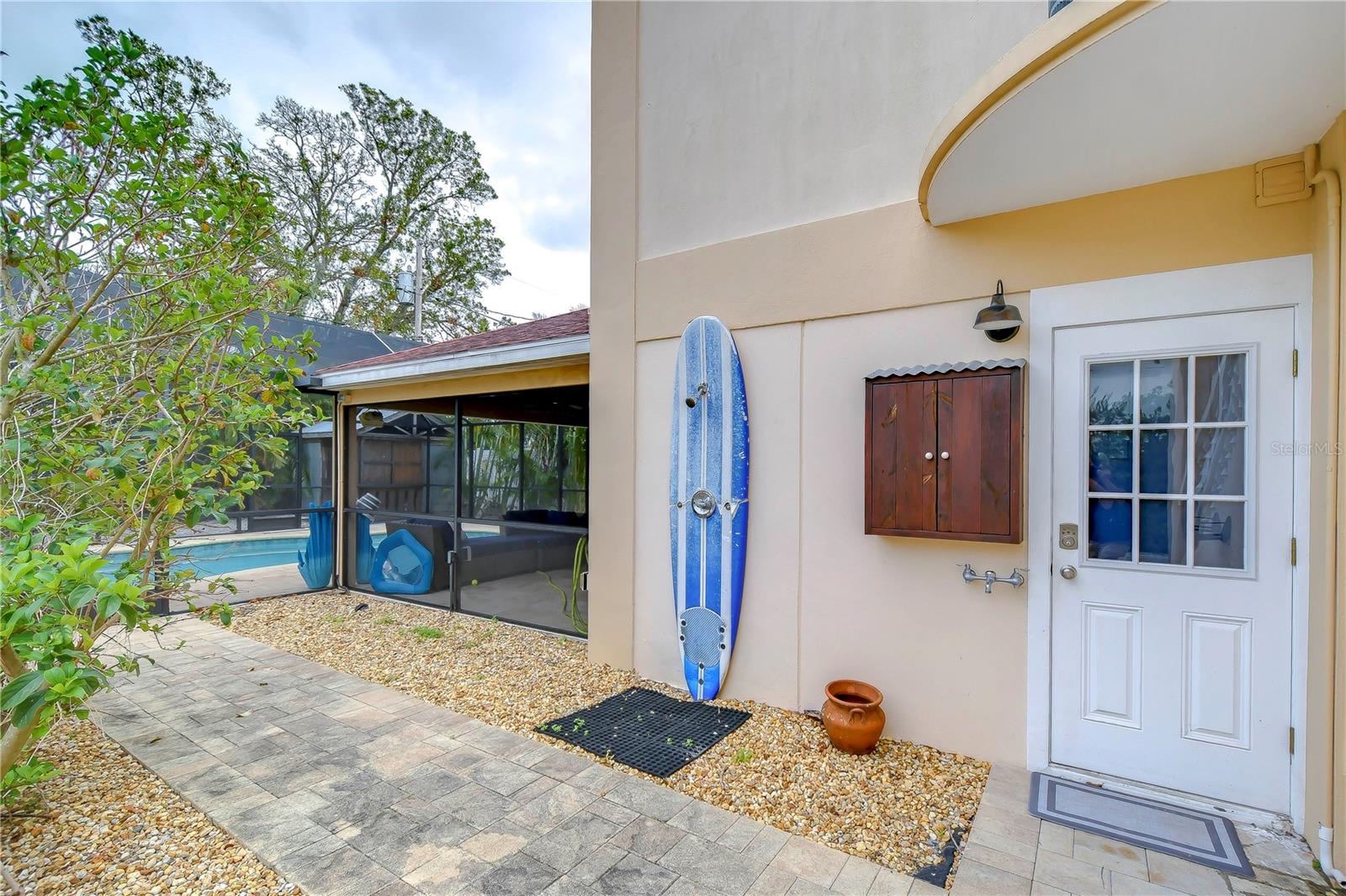 4147 HUNTINGTON ST NE, ST PETERSBURG, FL, 33703