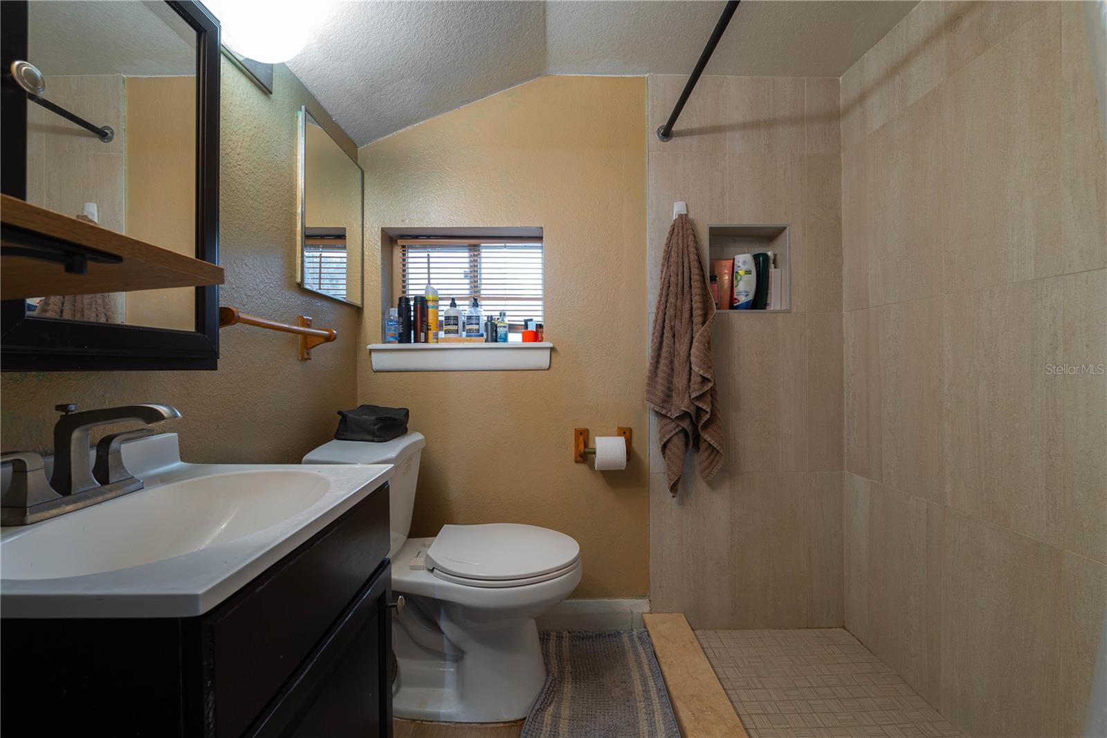 6905 N DUNCAN AVE, TAMPA, FL, 33604