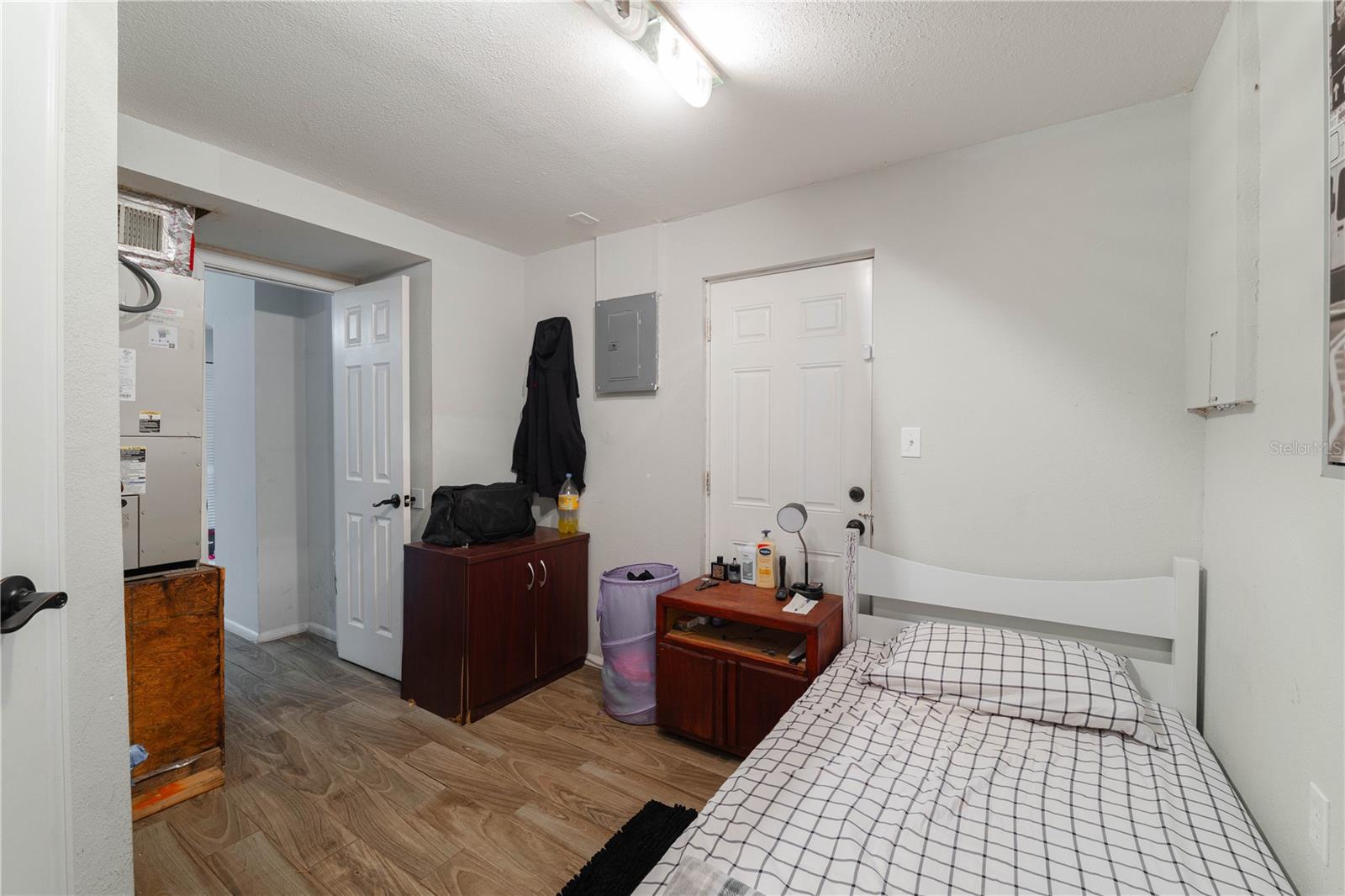 6905 N DUNCAN AVE, TAMPA, FL, 33604