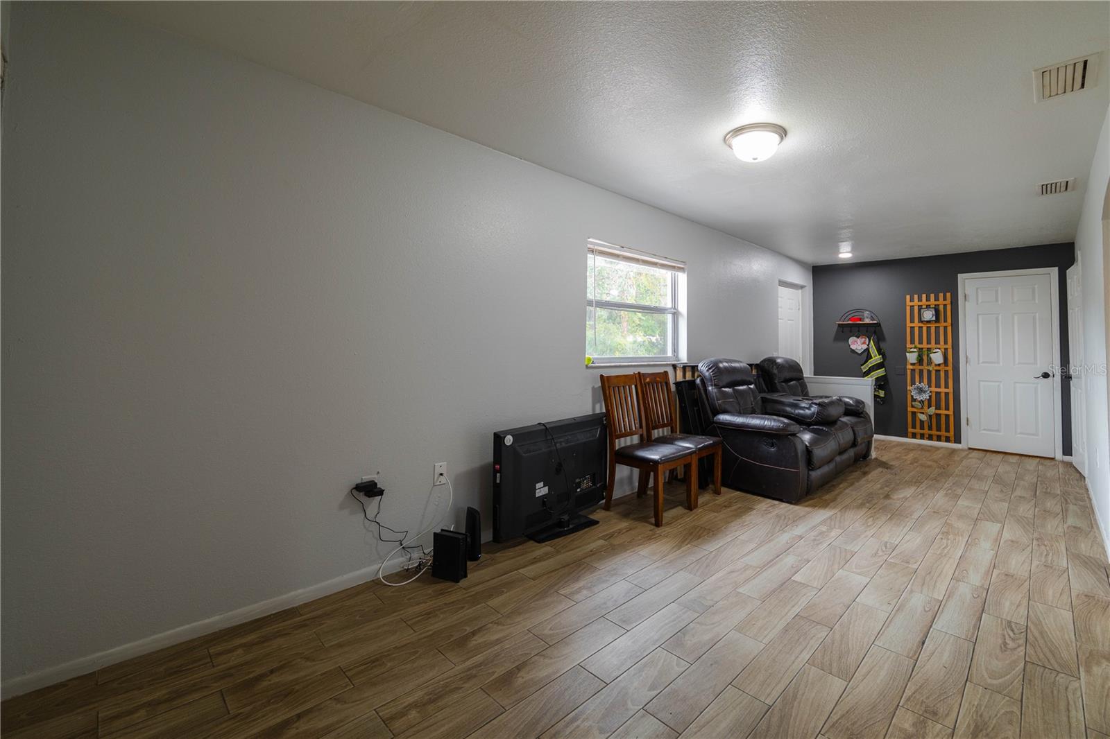 6905 N DUNCAN AVE, TAMPA, FL, 33604