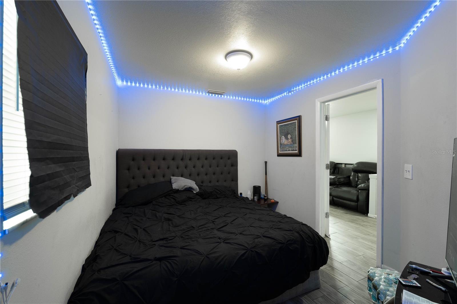 6905 N DUNCAN AVE, TAMPA, FL, 33604
