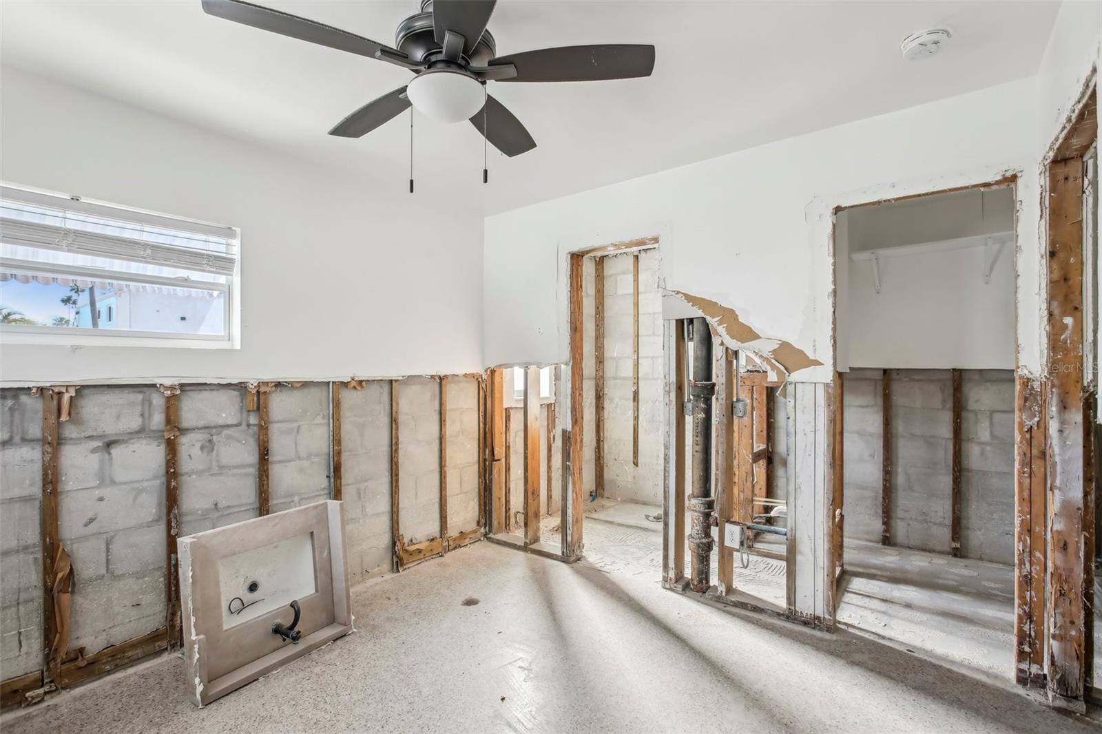 509 129TH AVE E, MADEIRA BEACH, FL, 33708