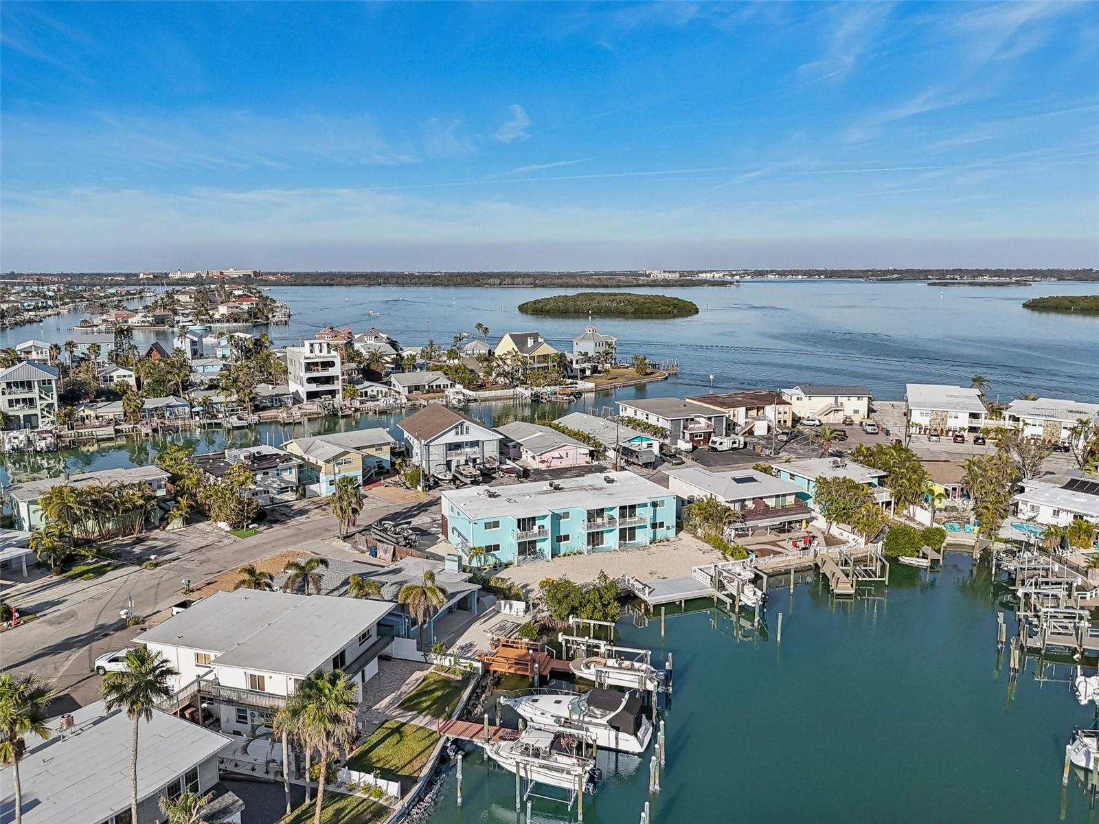 509 129TH AVE E, MADEIRA BEACH, FL, 33708