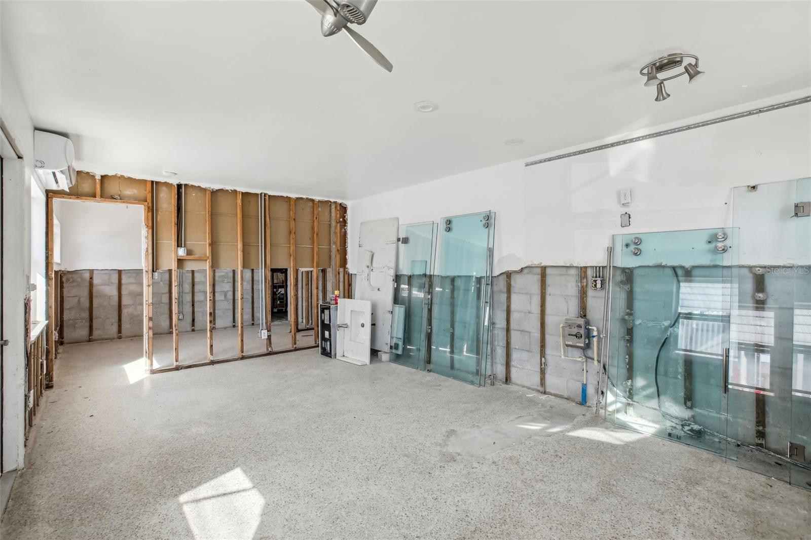 509 129TH AVE E, MADEIRA BEACH, FL, 33708