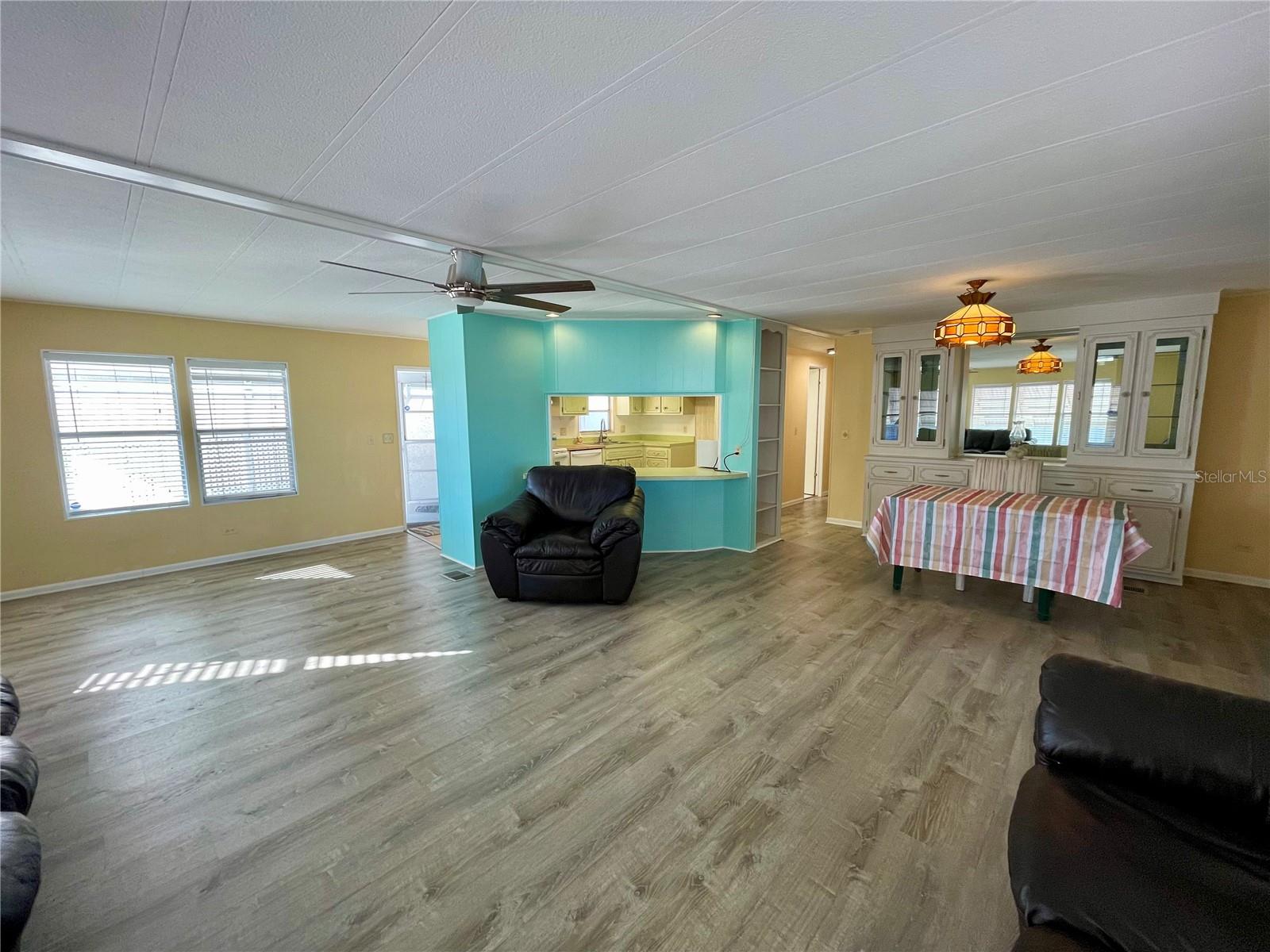 34212 CANAL DR N #B, PINELLAS PARK, FL, 33781